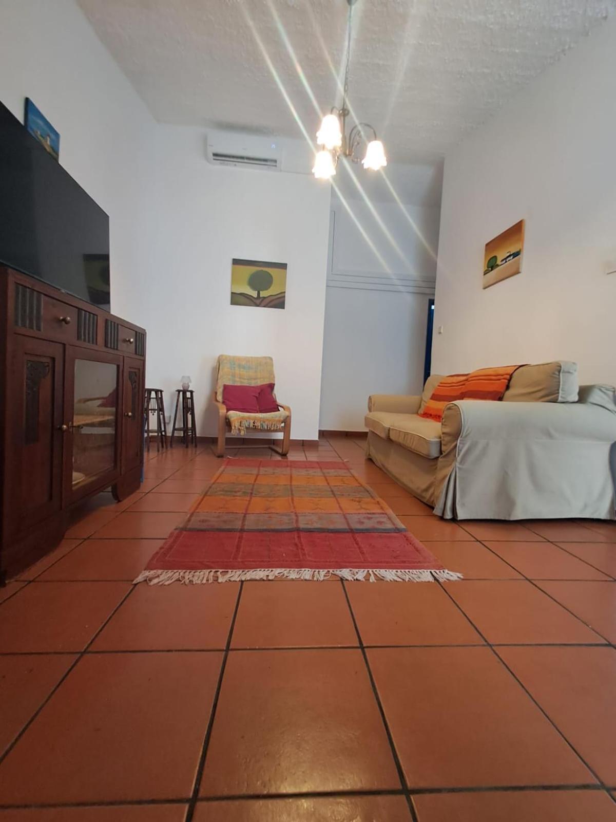 Three-Bedroom House photo 2