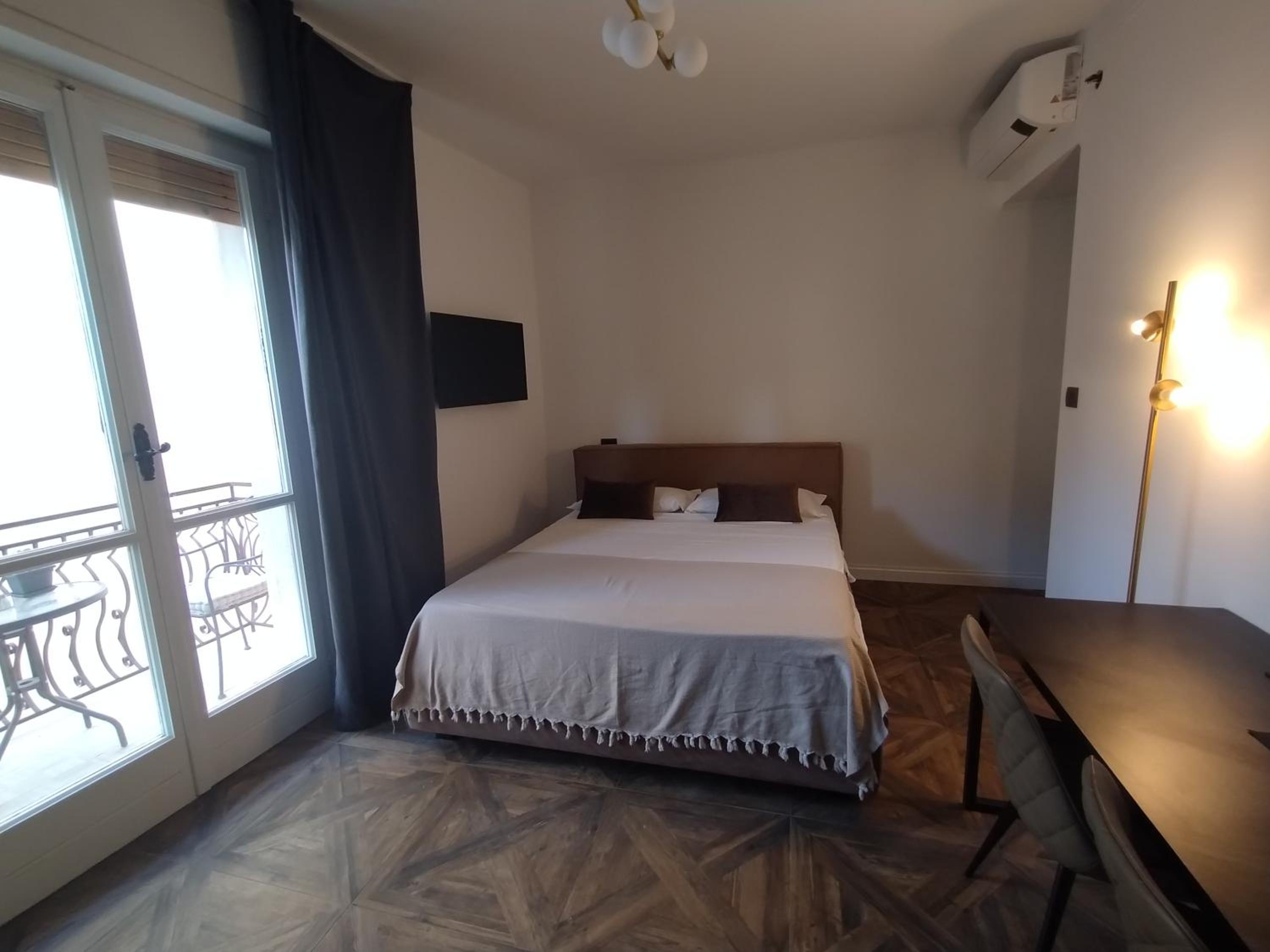 One-Bedroom House