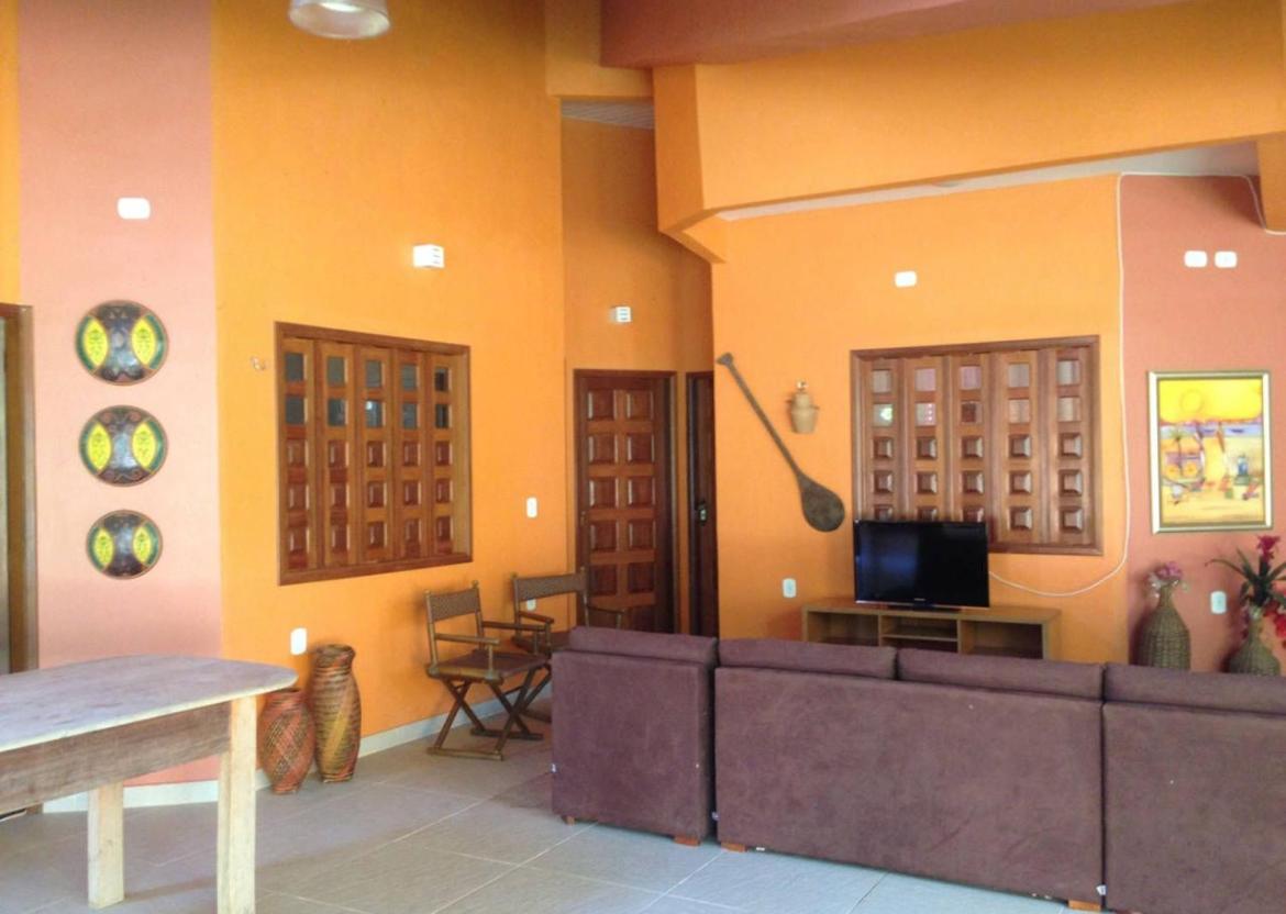 Five-Bedroom House photo 1