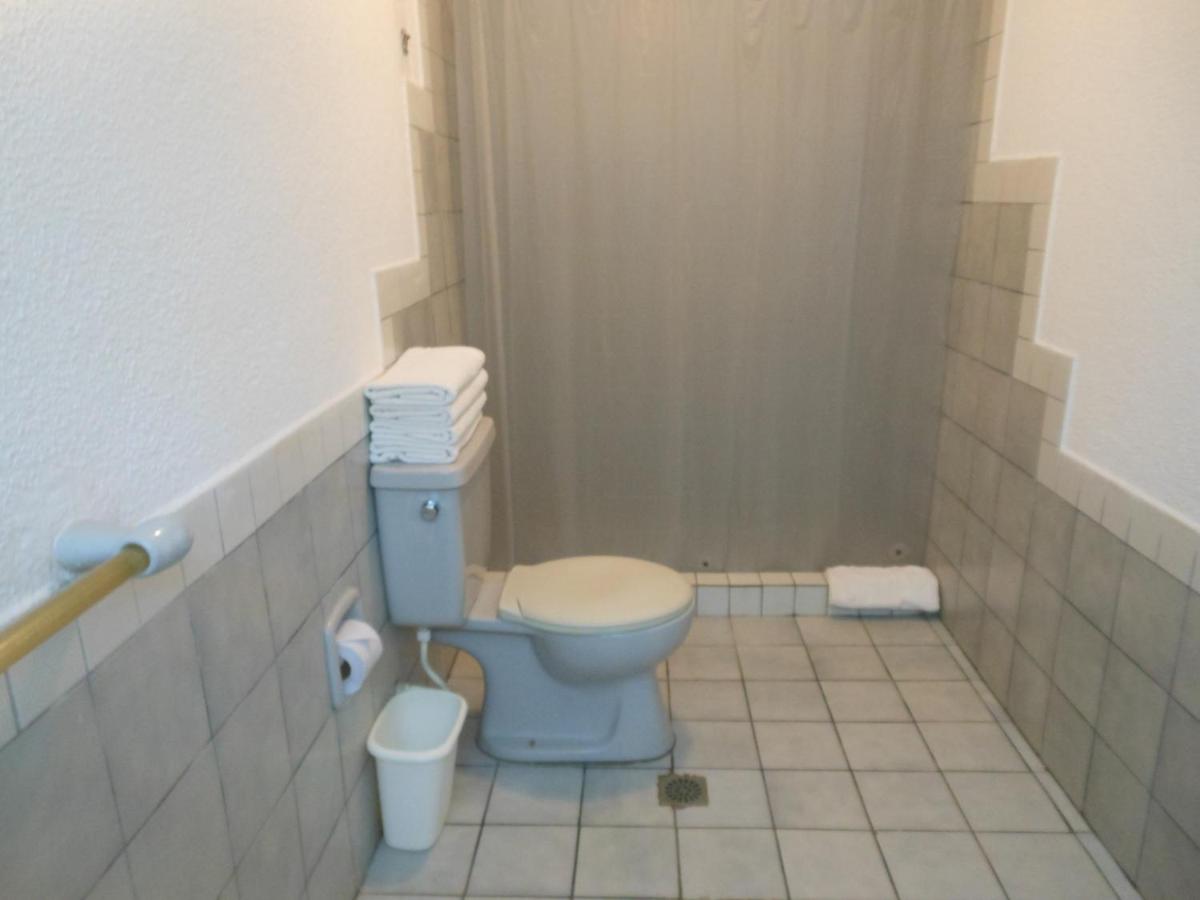 Economy Double Room photo 3