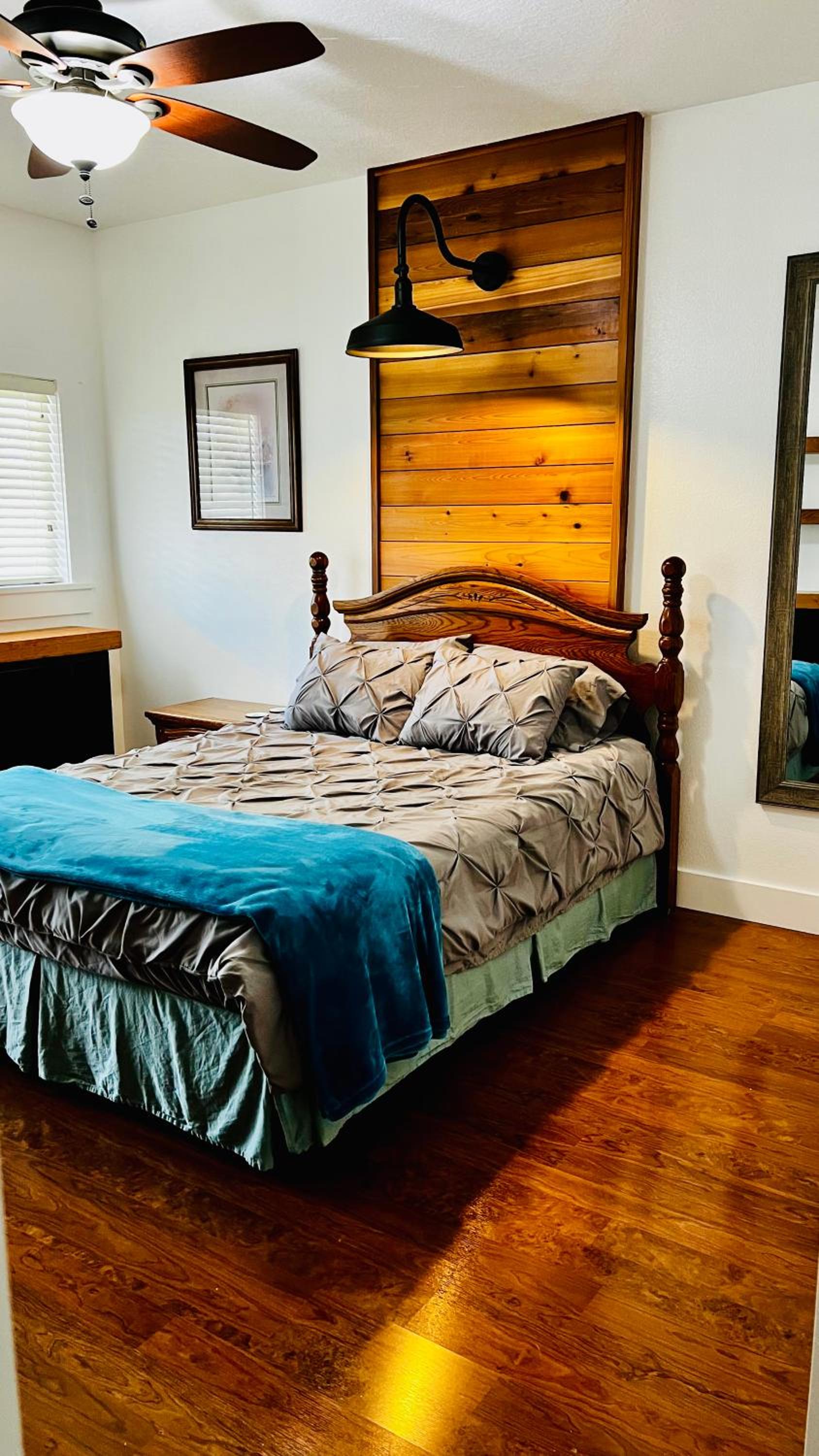 Four-Bedroom House photo 3