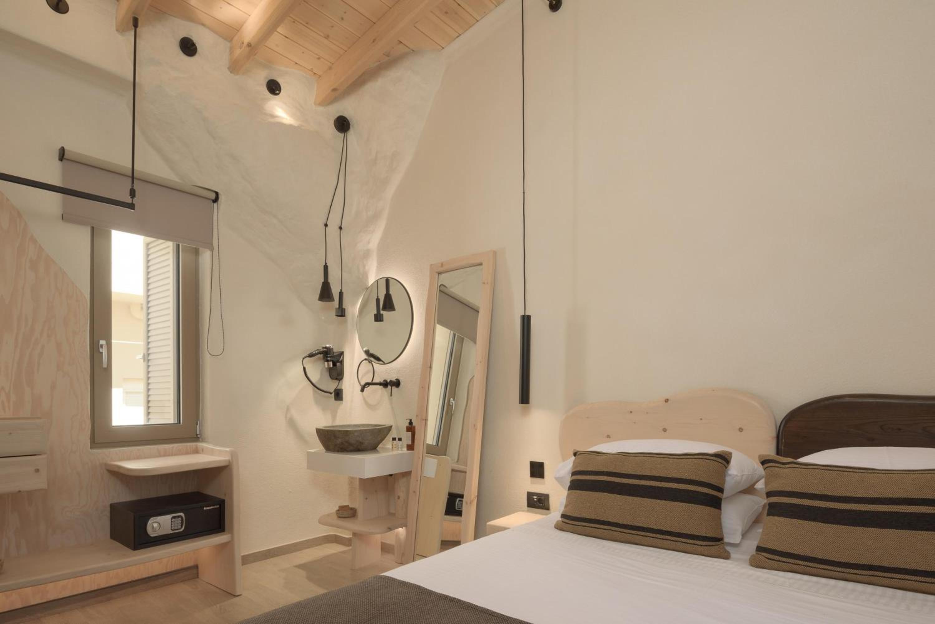 Split-Level Suite
