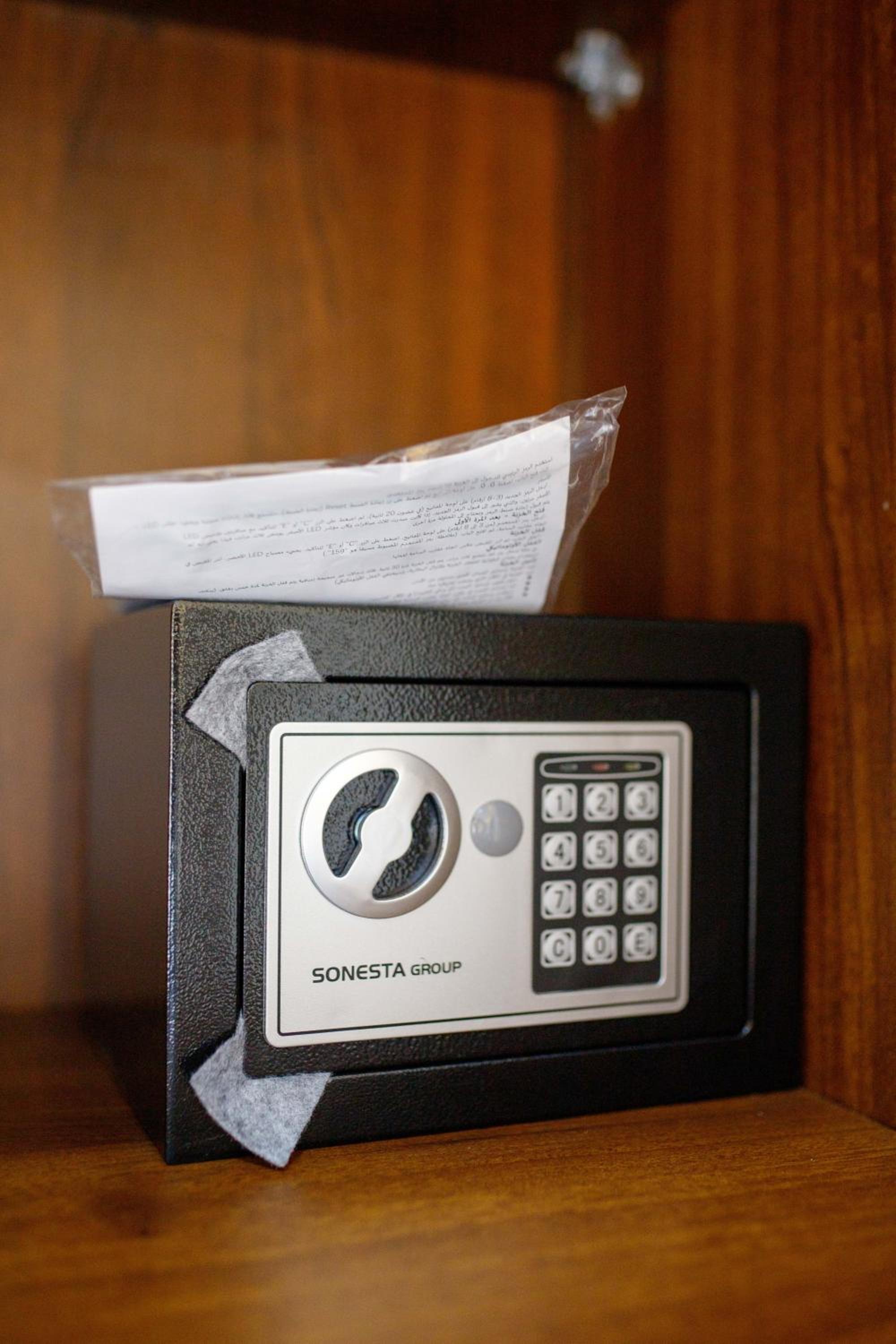 Standard Twin Room