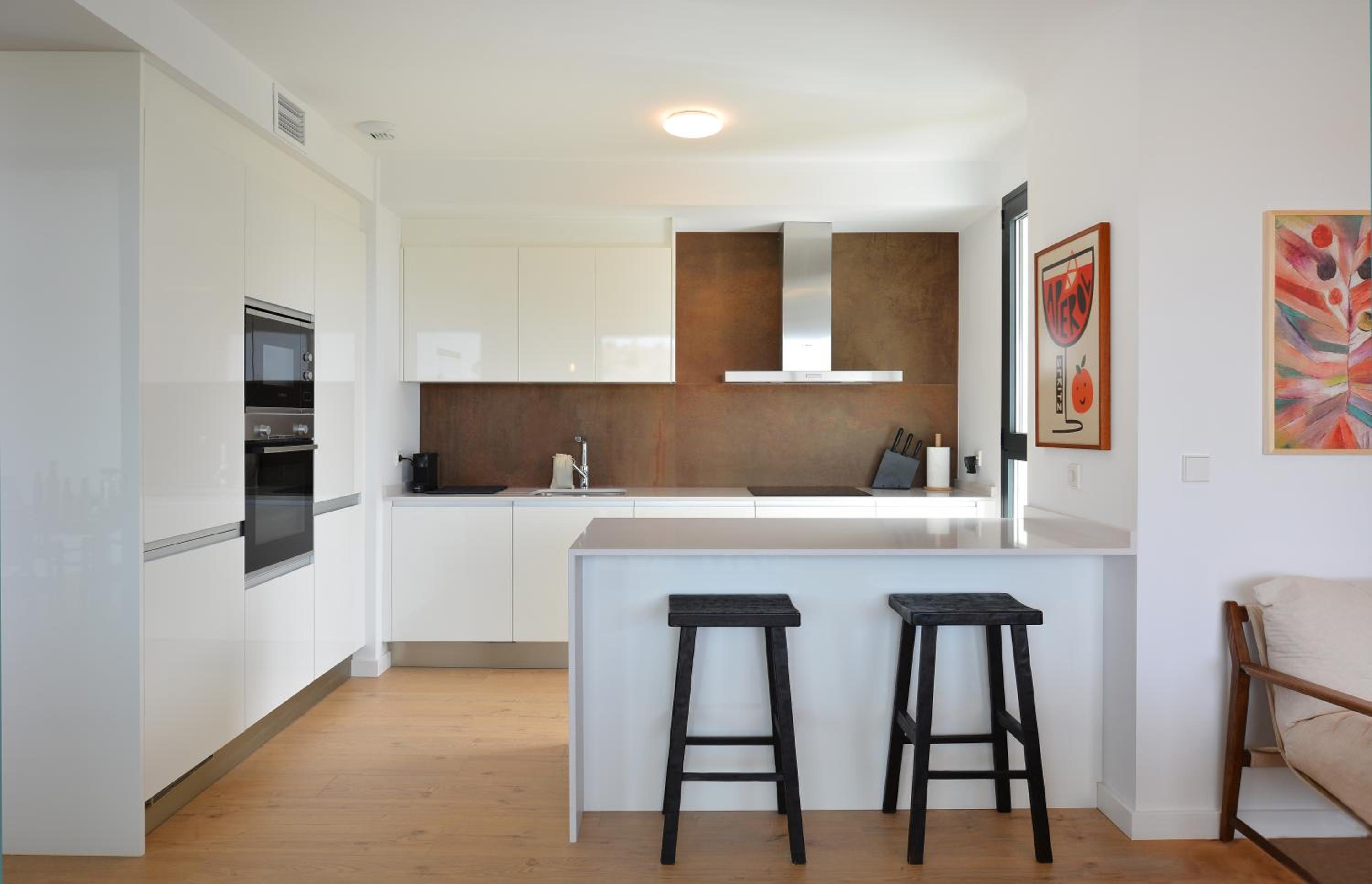Two-Bedroom Apartment with Sea View photo 3