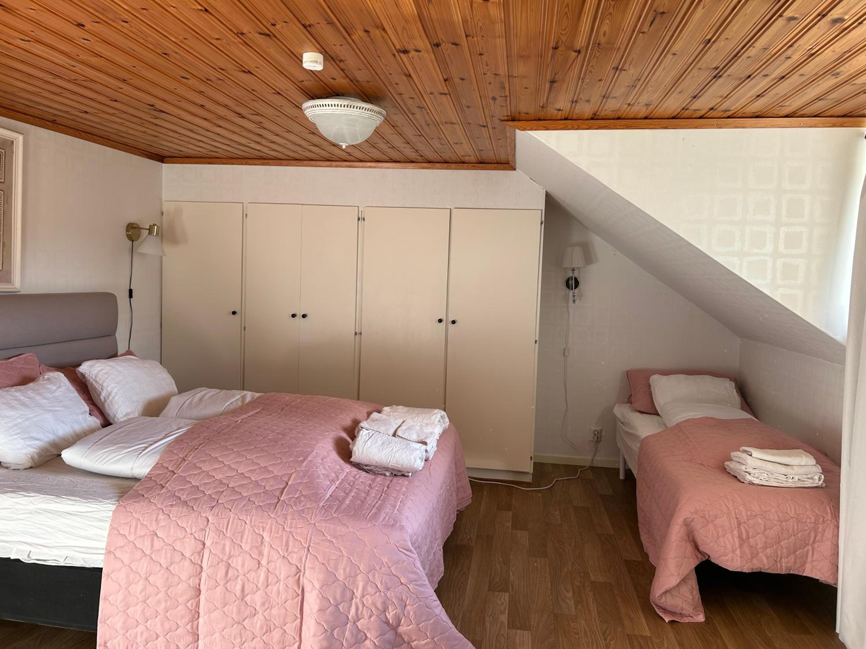 Standard Queen Room - Photo 3
