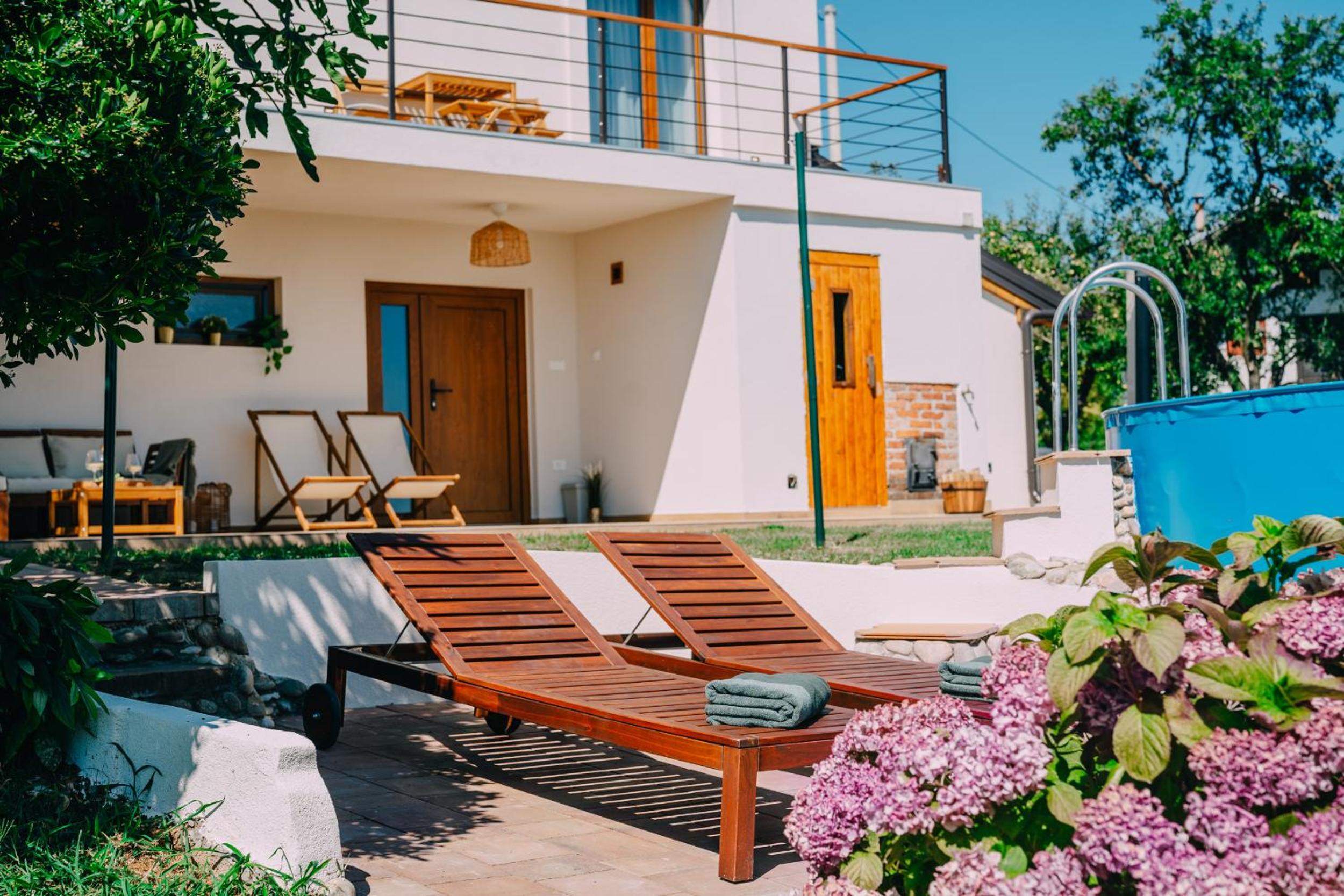 Villa with Private Pool photo 2
