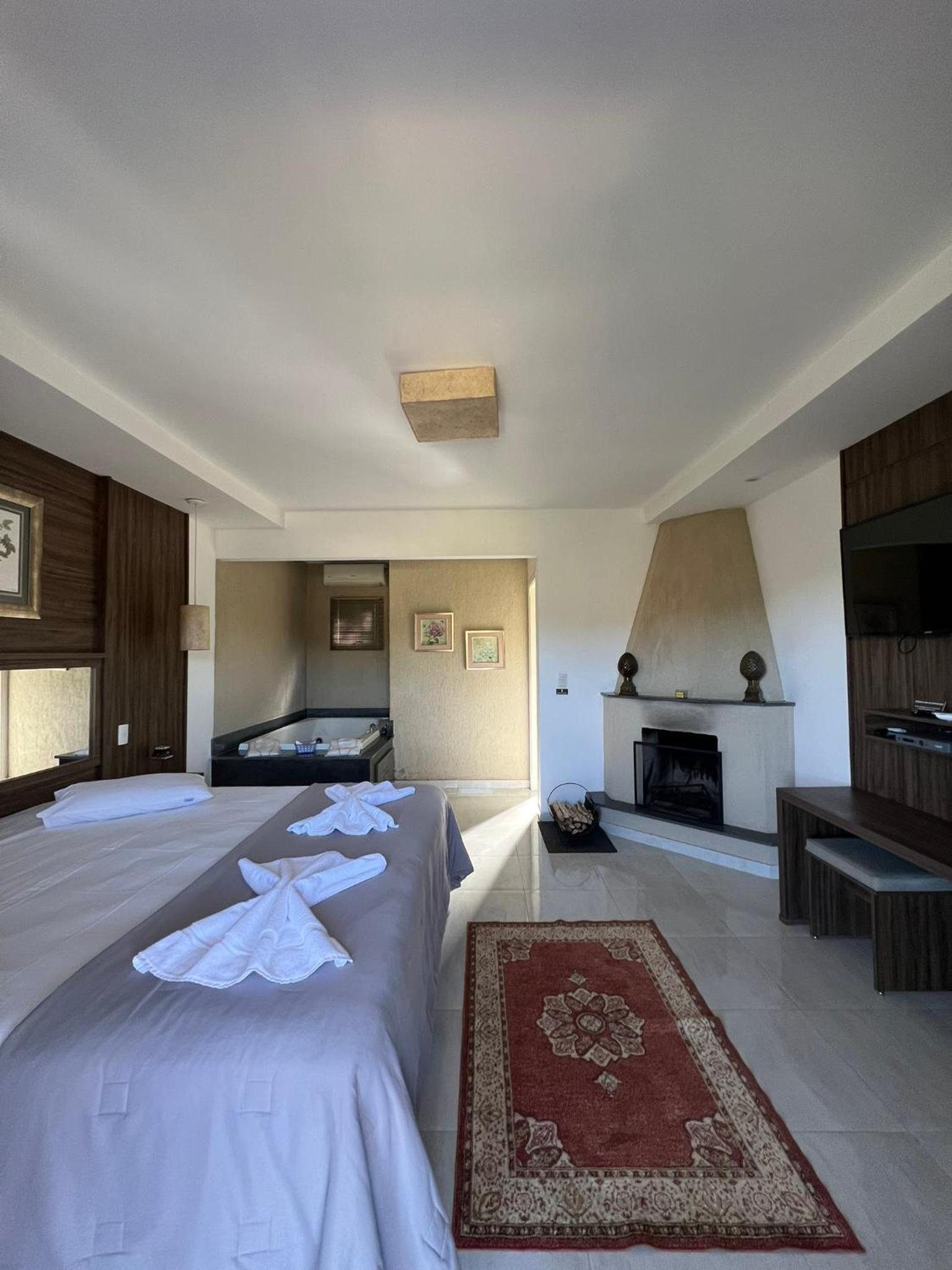 Luxury Triple Room photo 1