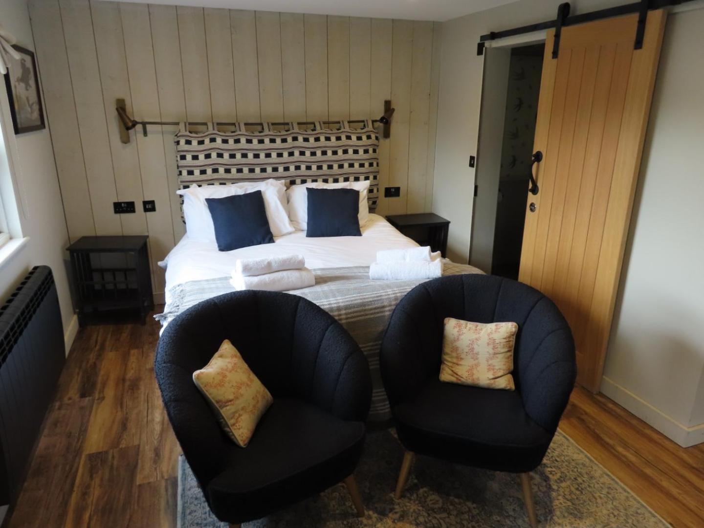 Superior Double Room - Photo 3