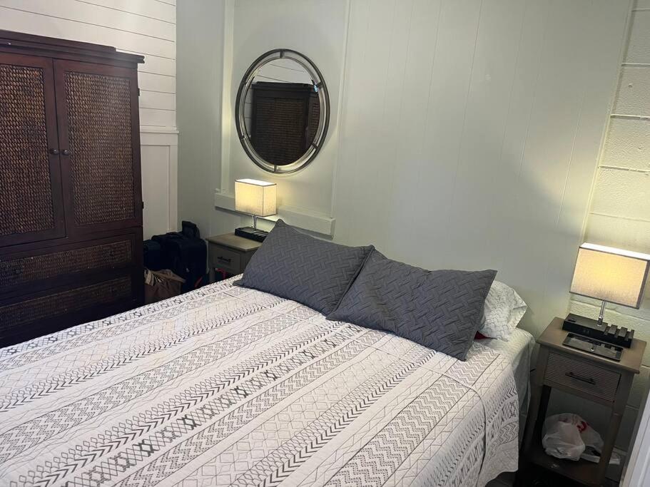 Seven-Bedroom House photo 1