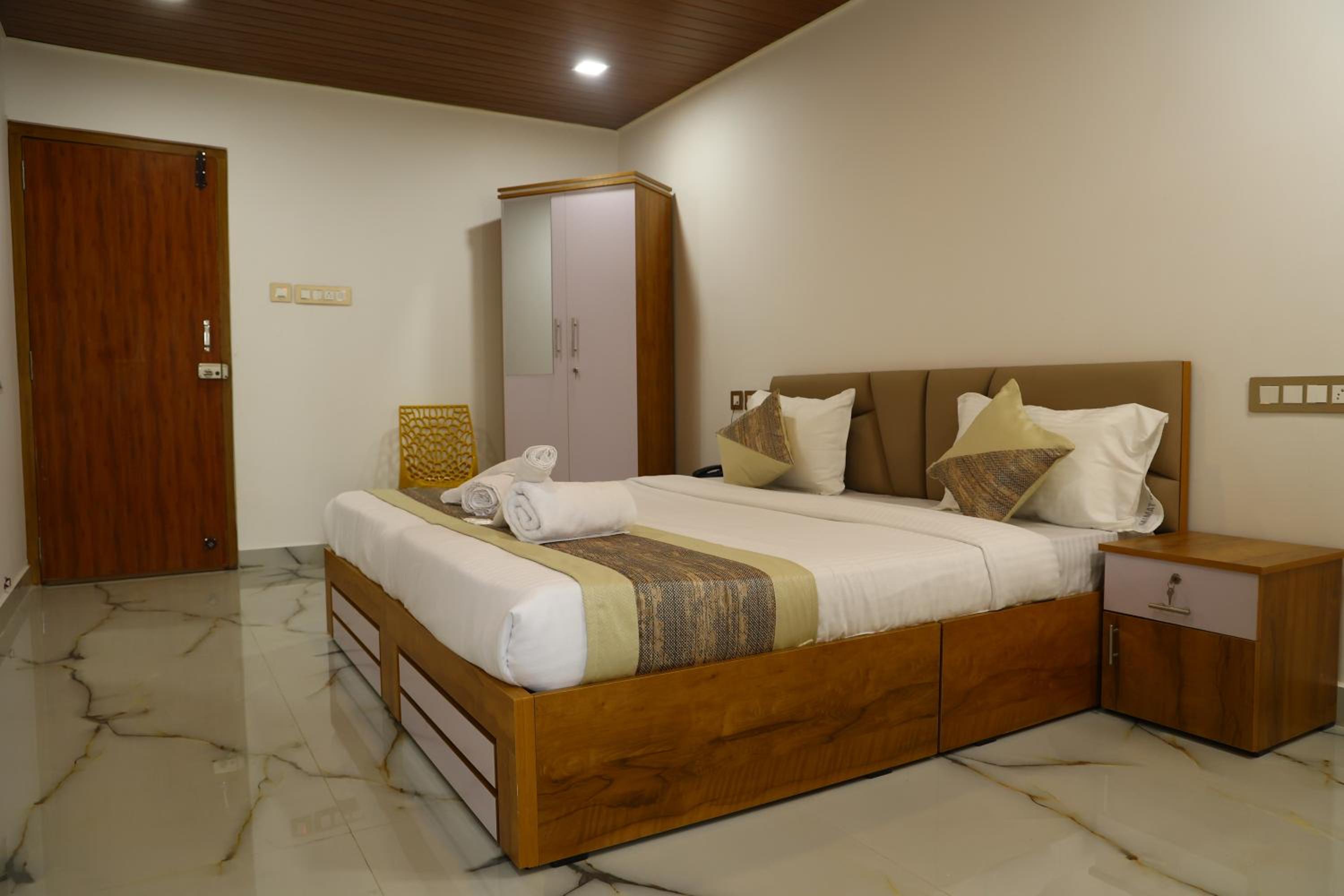 Deluxe Double Room - Photo 6