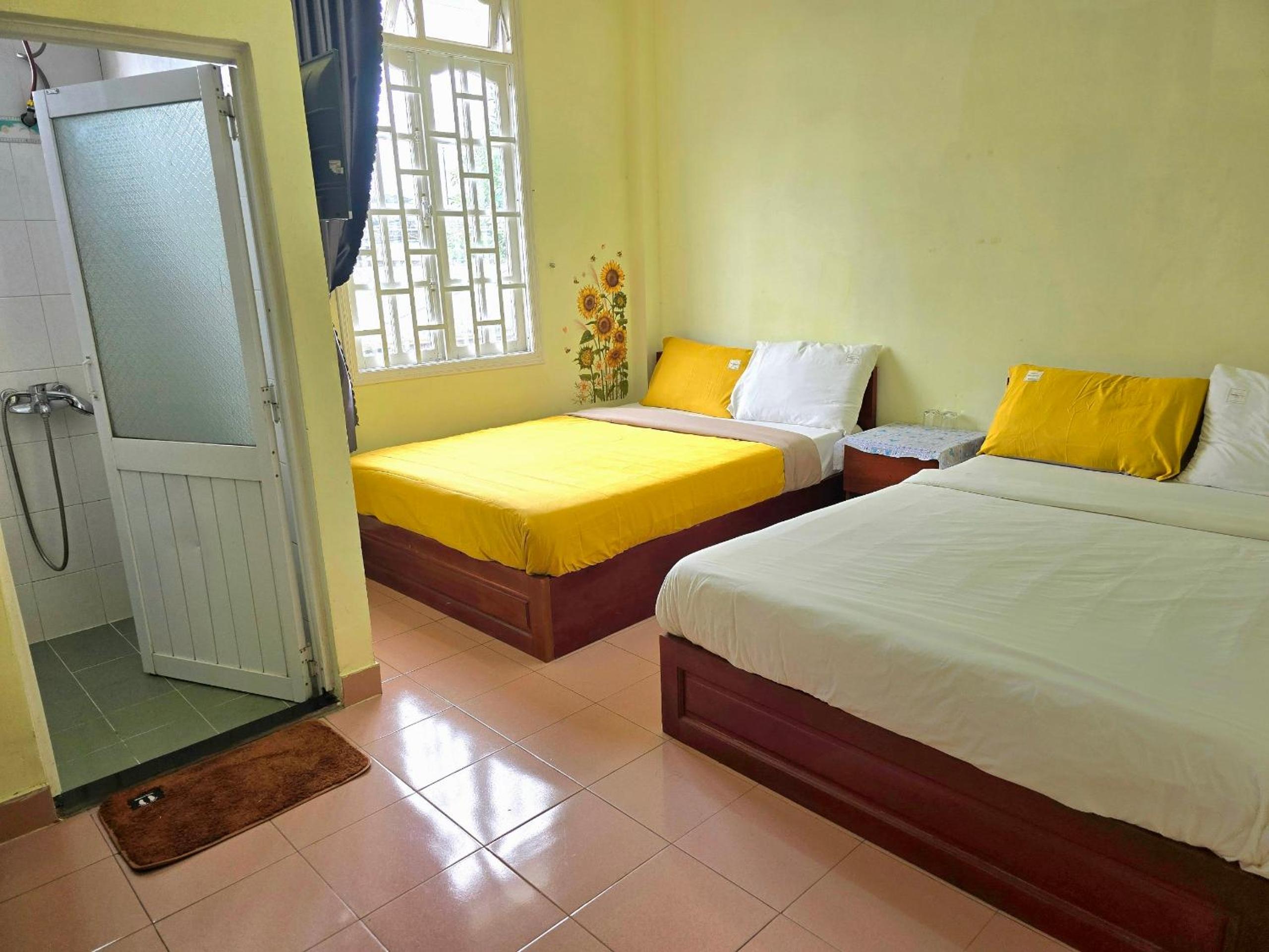 Large Double Or Twin Room