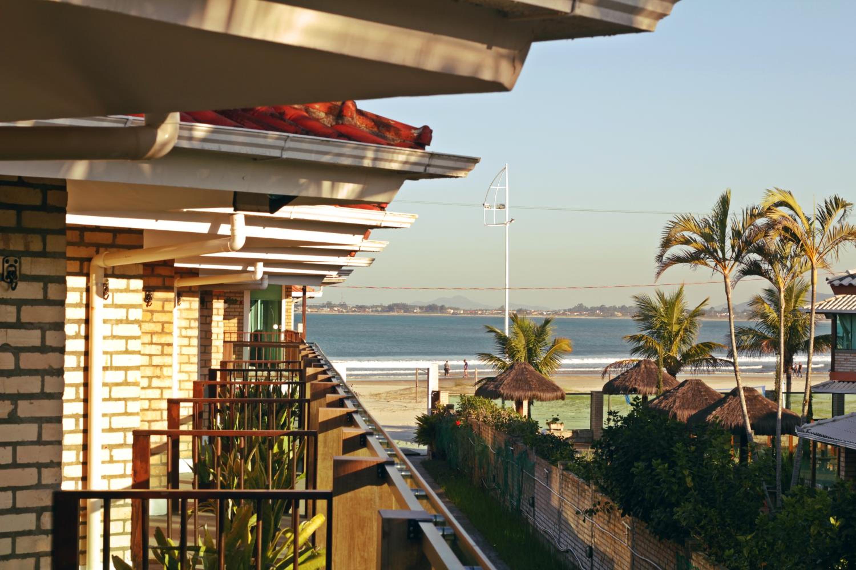 Two-Bedroom Apartment with Balcony and Sea View photo 3