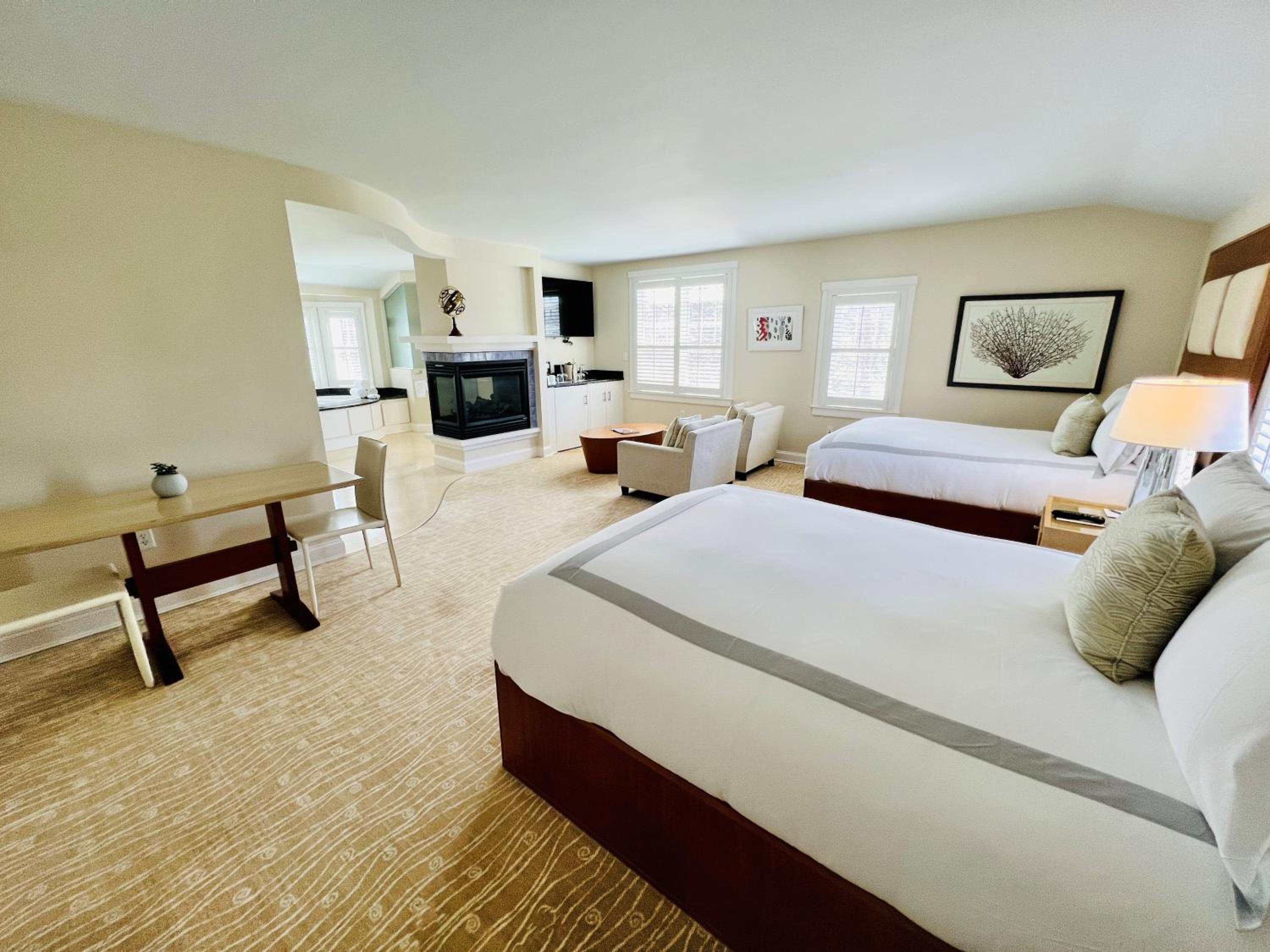 Spa Suite 2 Queen photo 1