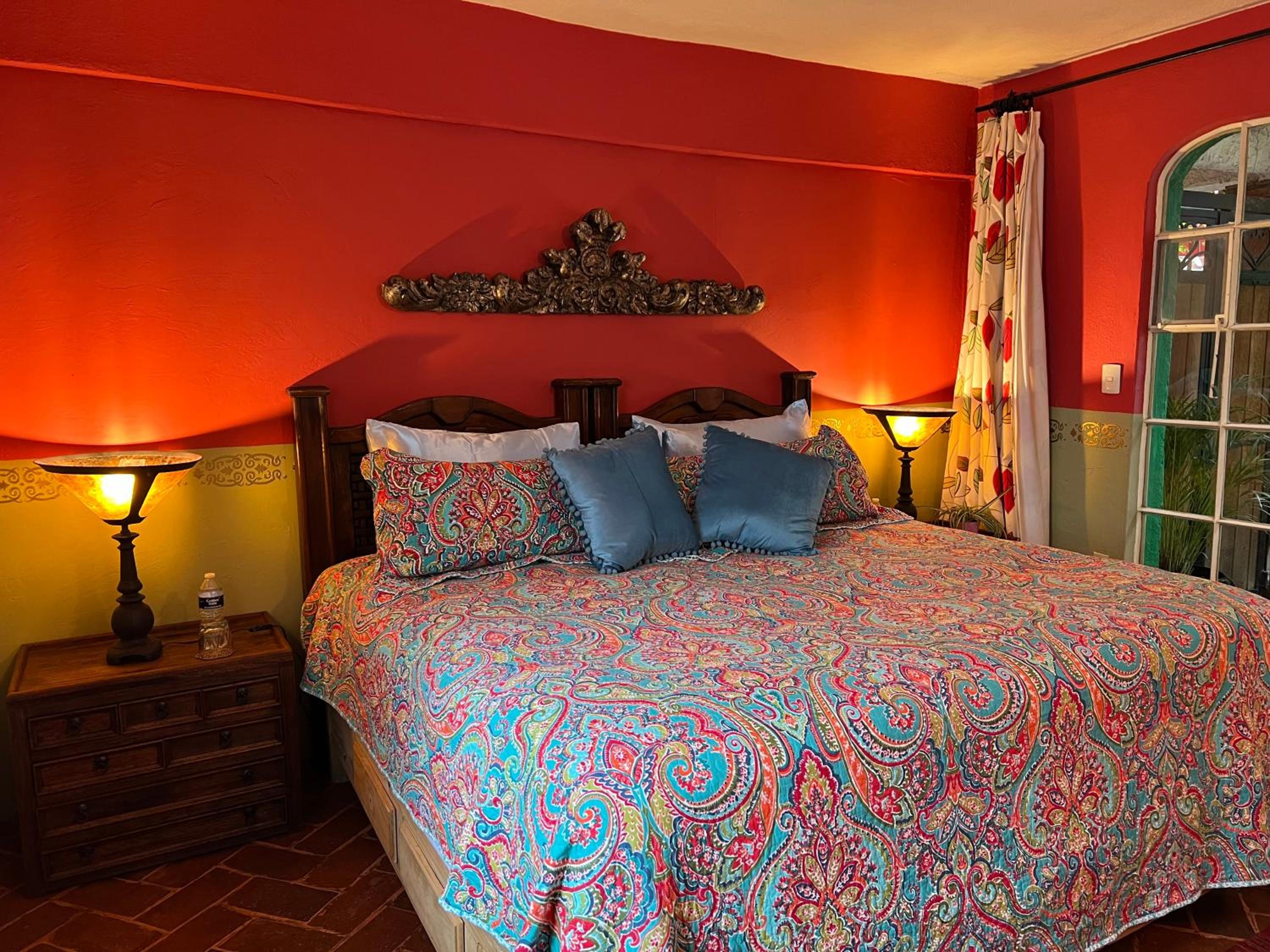 Double Room with Private Bathroom - Photo 26