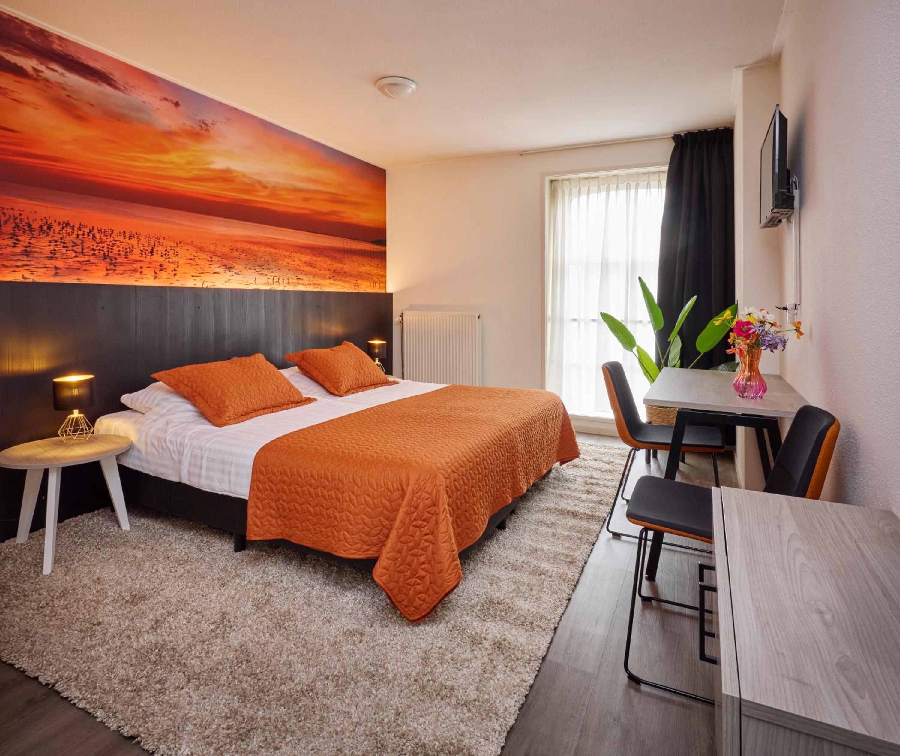 Double Room - Photo 8