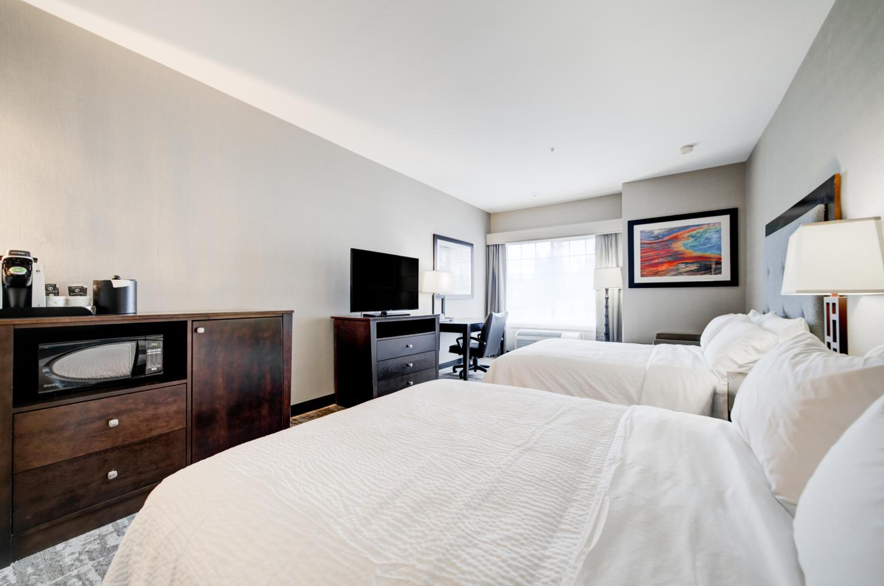 Deluxe Double Room with Two Double Beds - Non-Smoking - Photo 6