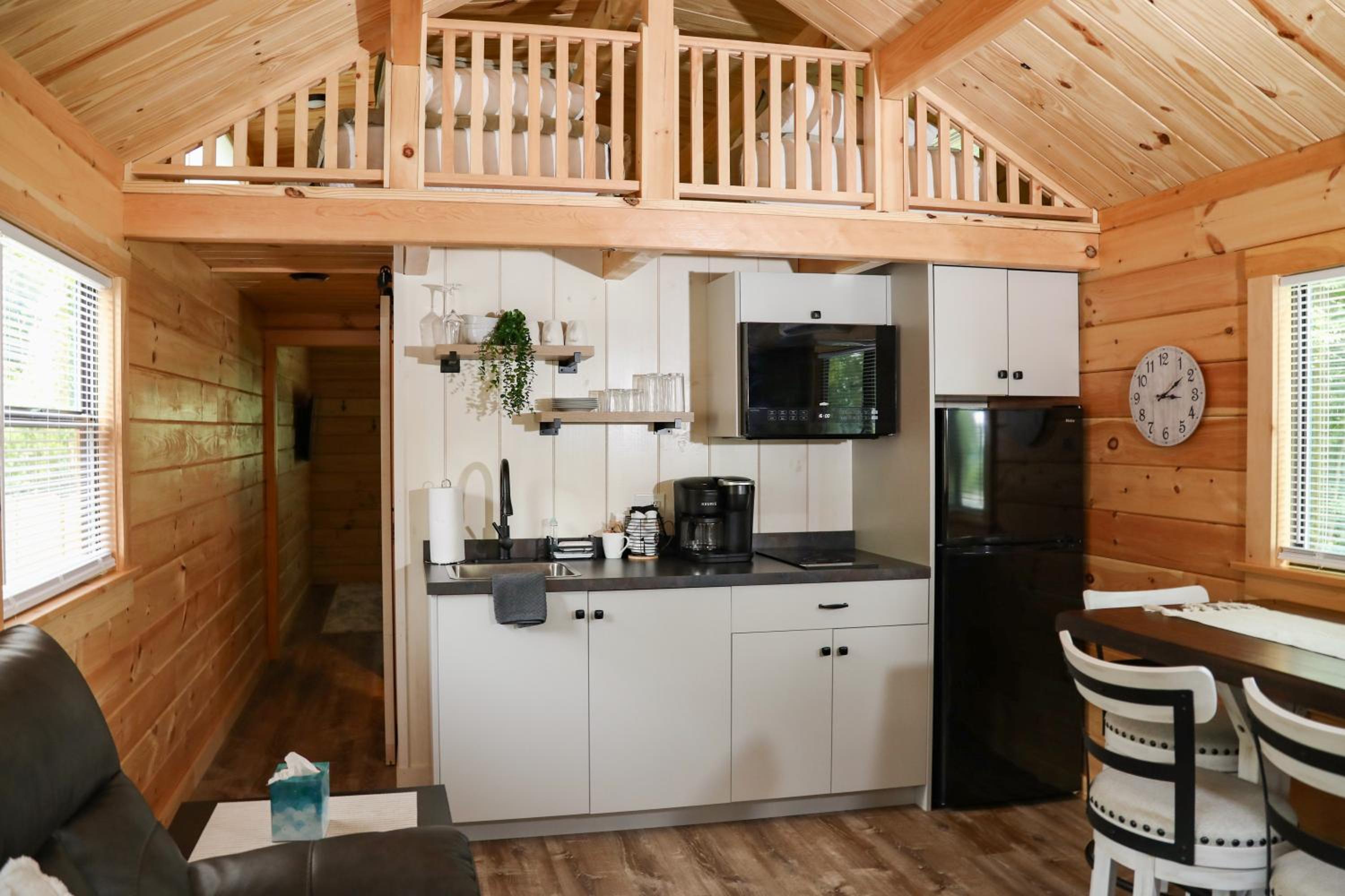 Two-Bedroom Cottage photo 3