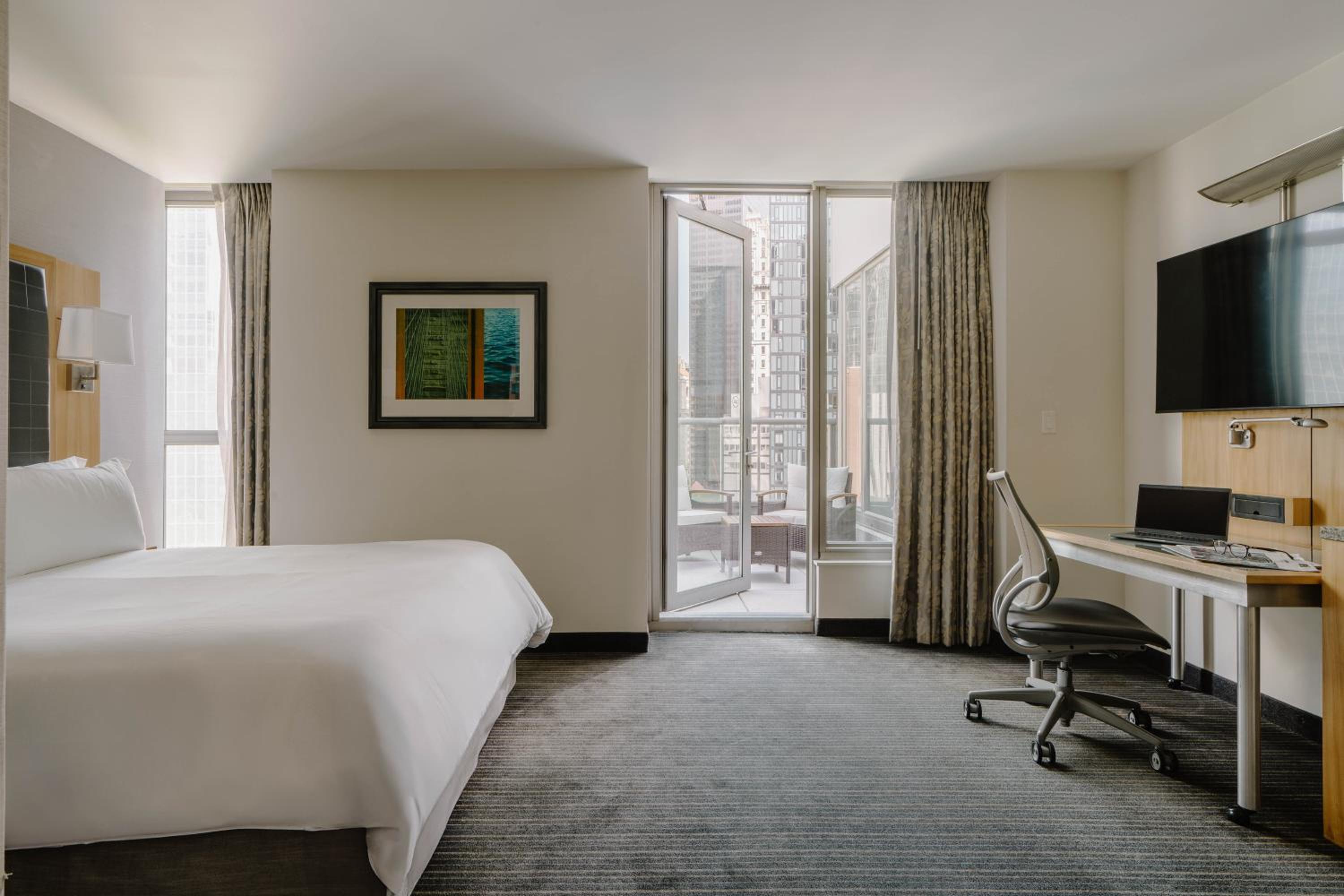 Superior Queen Room