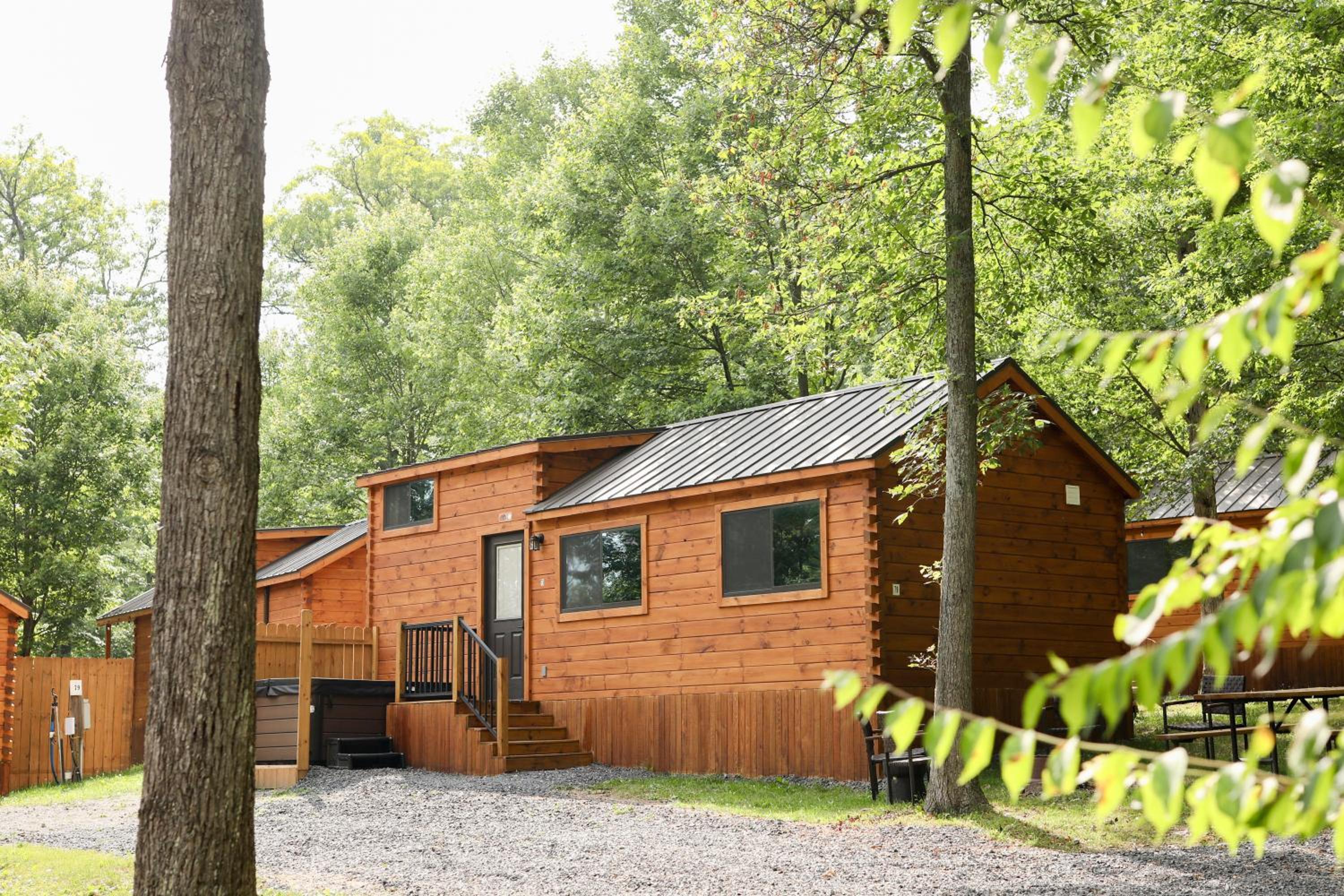 Three-Bedroom Cottage photo 2