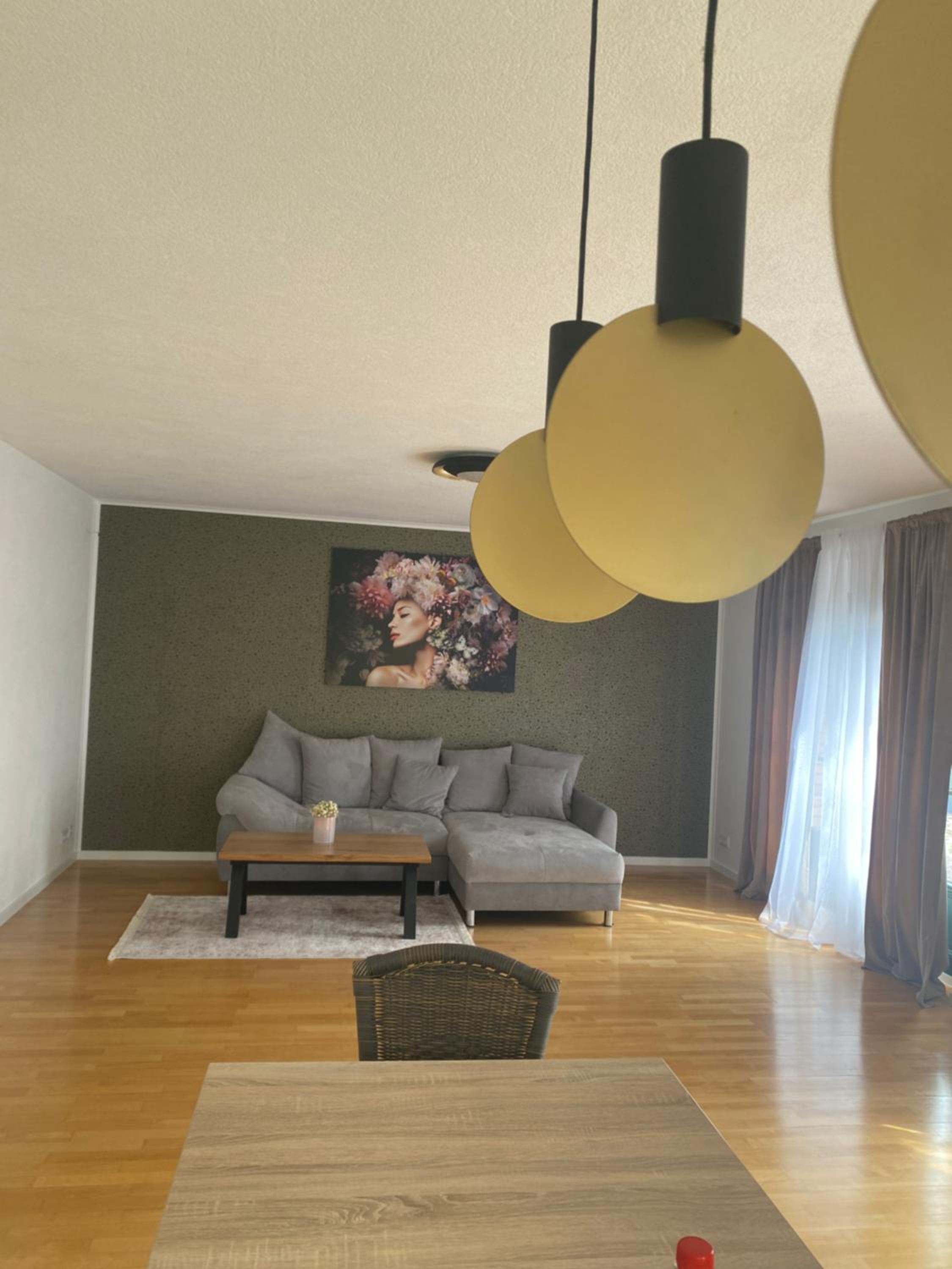 One-Bedroom Apartment photo 1