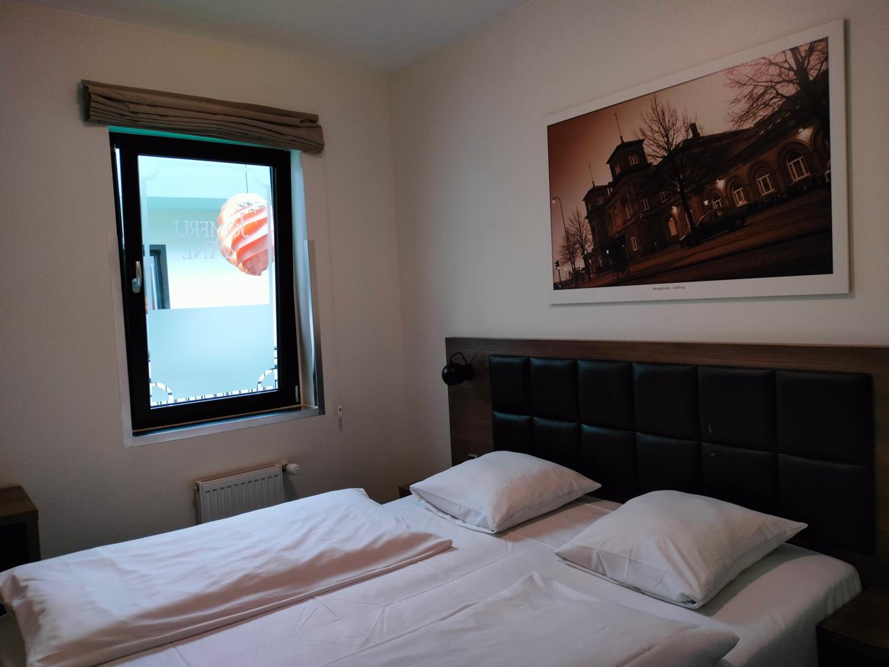 Standard Double Room photo 2