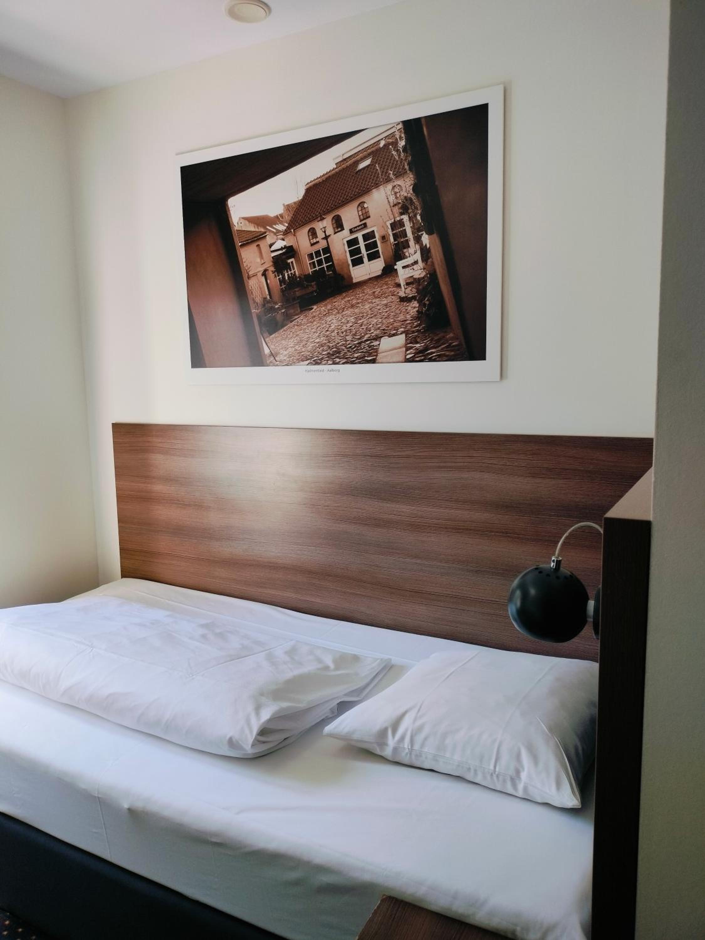 Premium Single Room photo 1