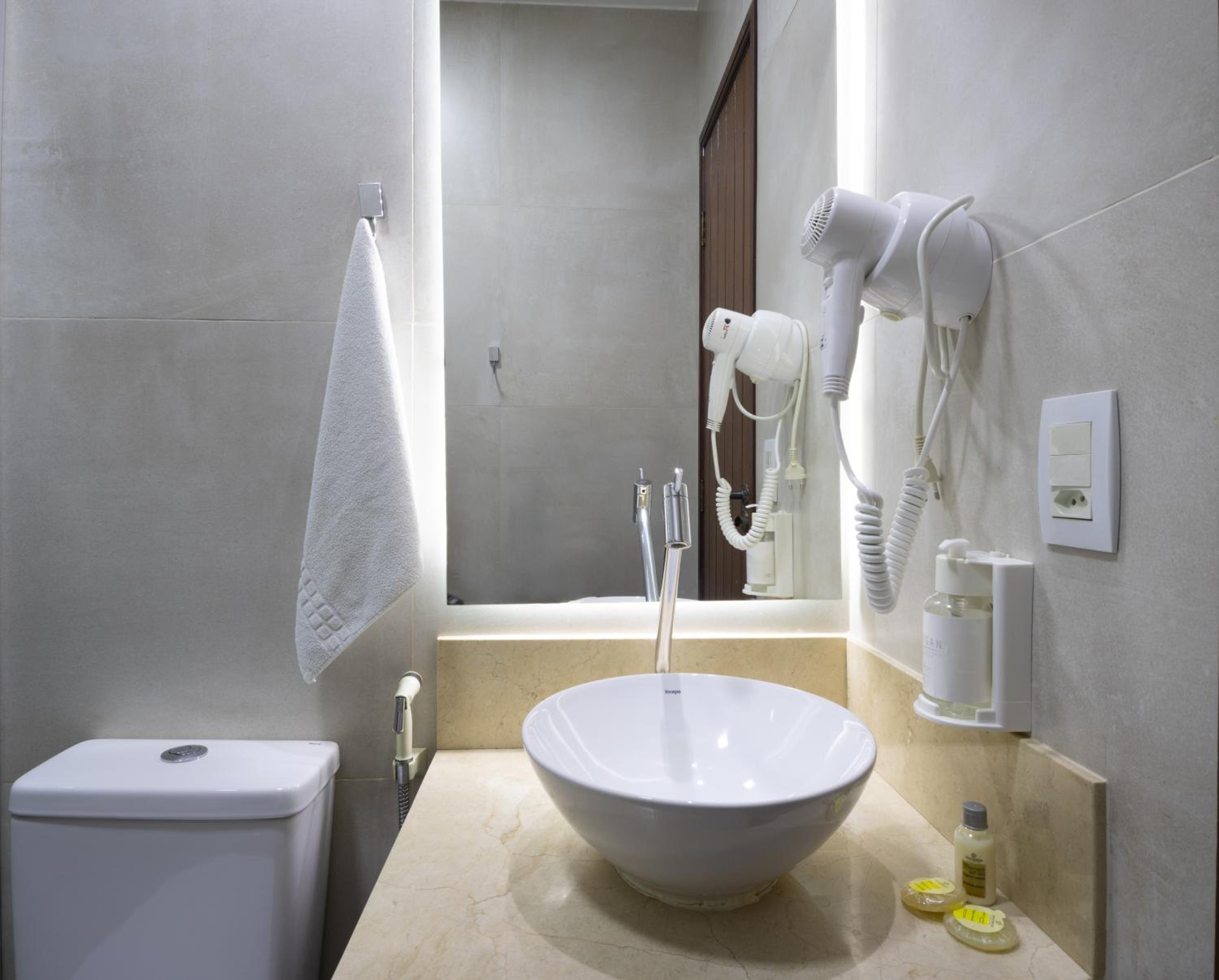 Double Room with Balcony and Sea View photo 2