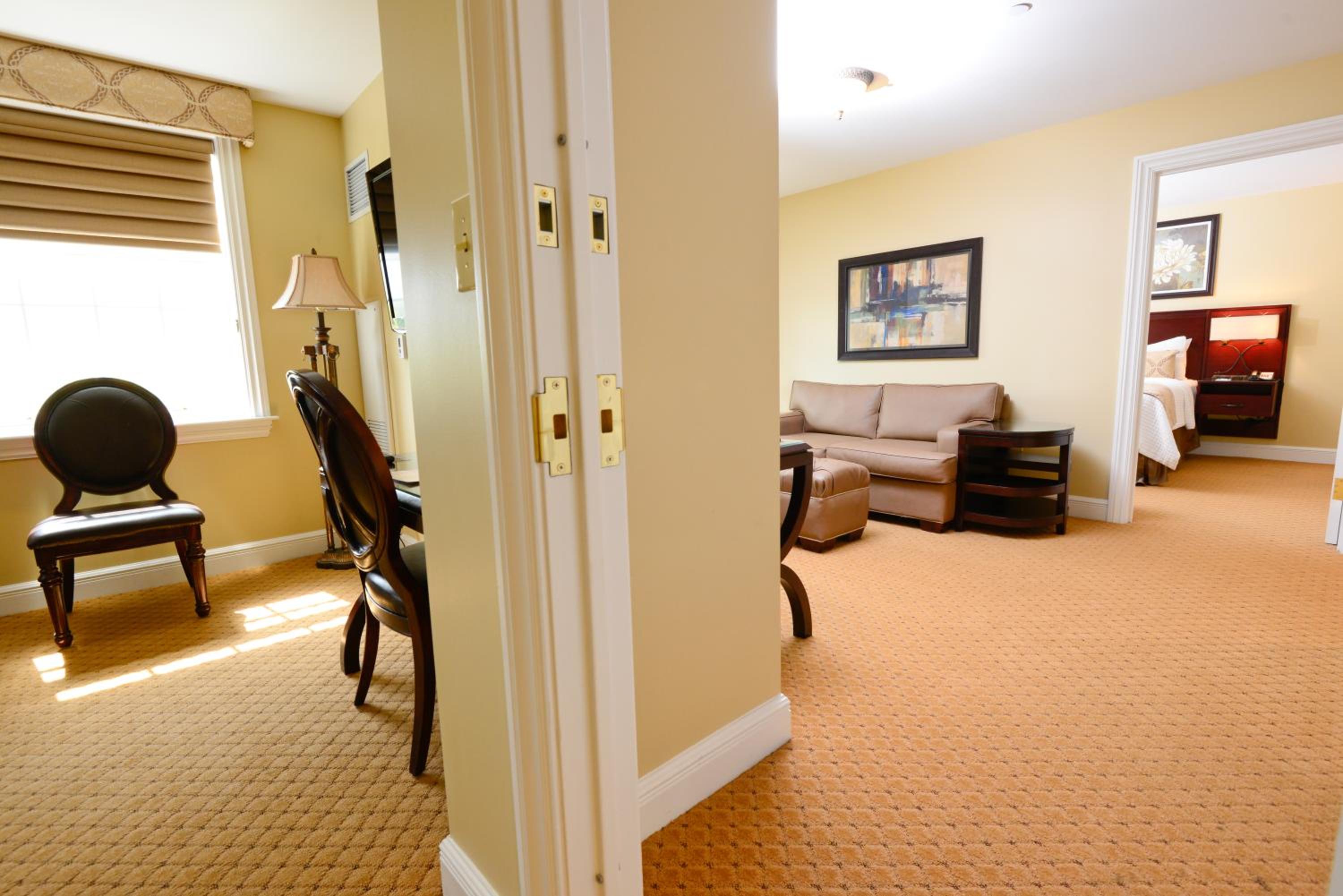 Executive Suite photo 2