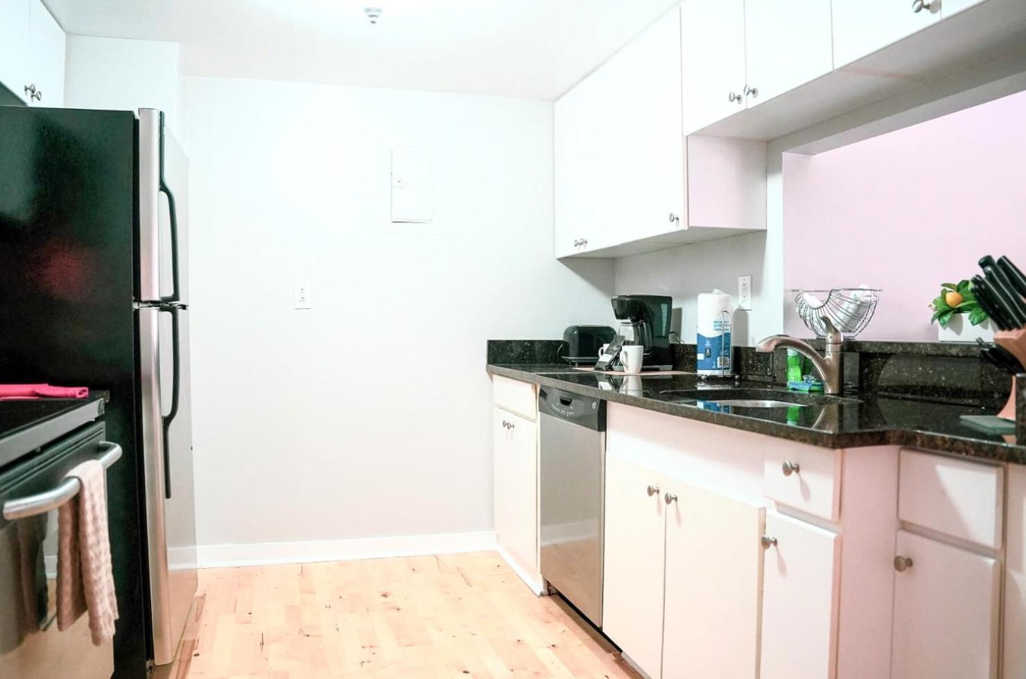Apartment photo 3