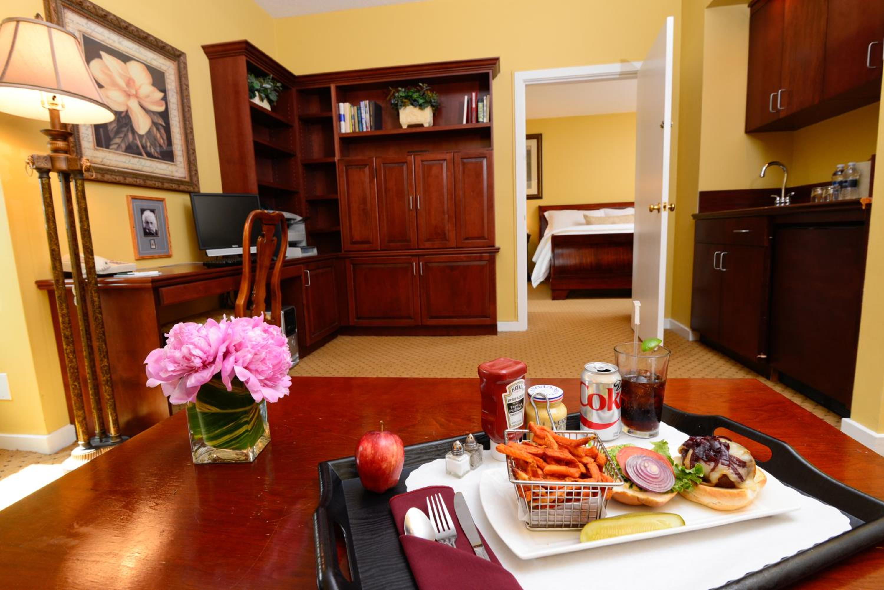 Luxury Suite photo 3