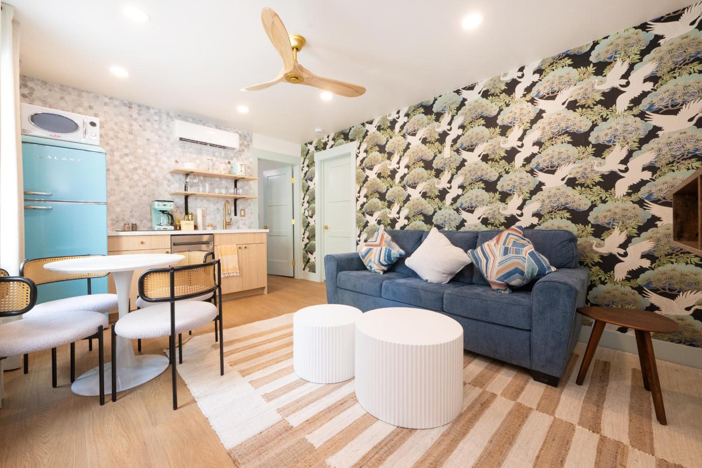 Two-Bedroom Deluxe Apartment