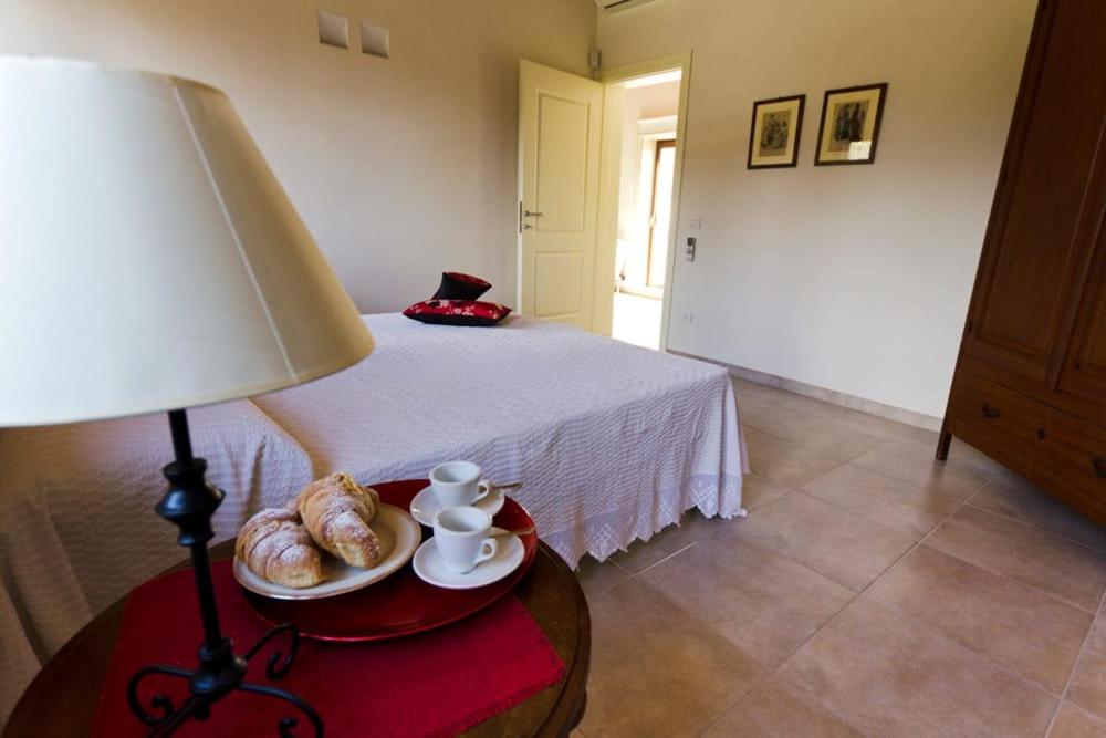 Deluxe One-Bedroom Apartment with Garden View