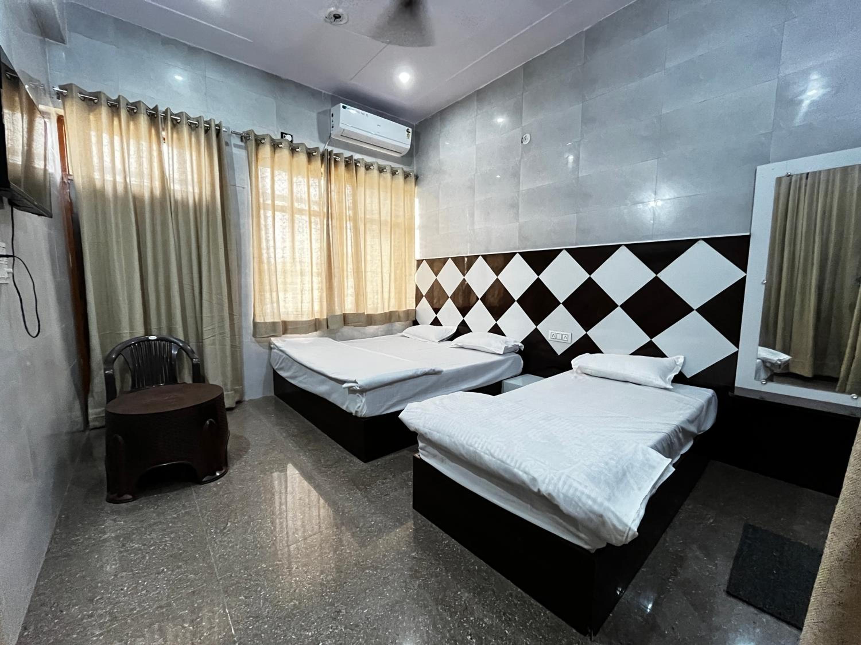 Triple Room With Balcony photo 1