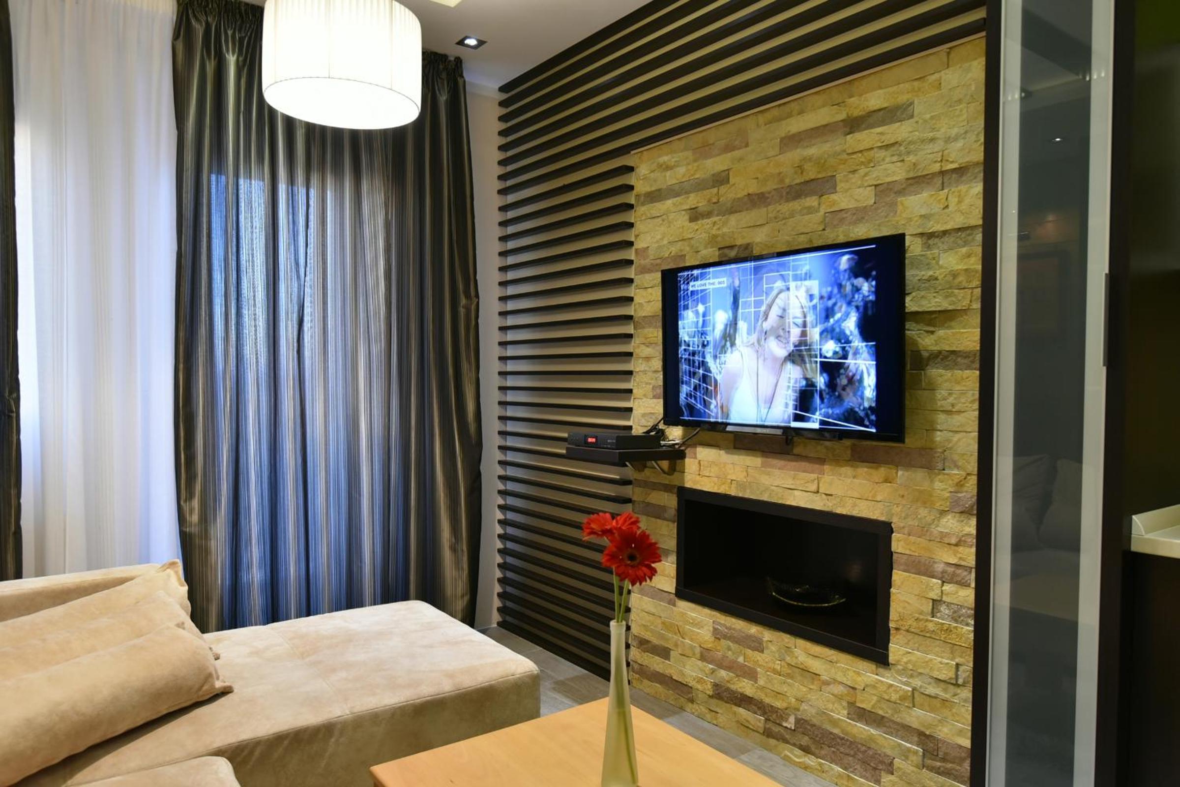 Apartment with Mountain View photo 3