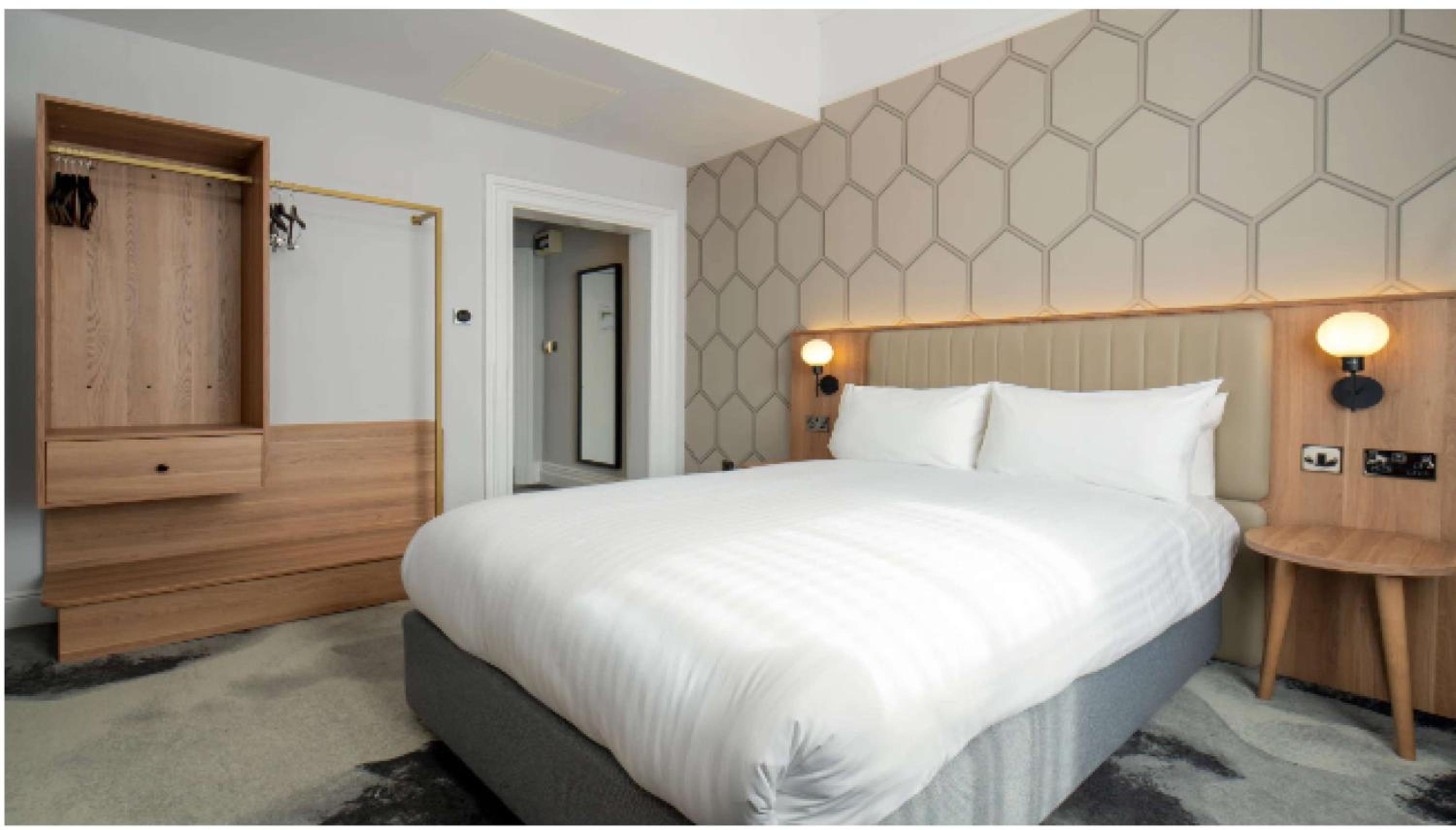 Small Double Room - Non-Smoking - Photo 2