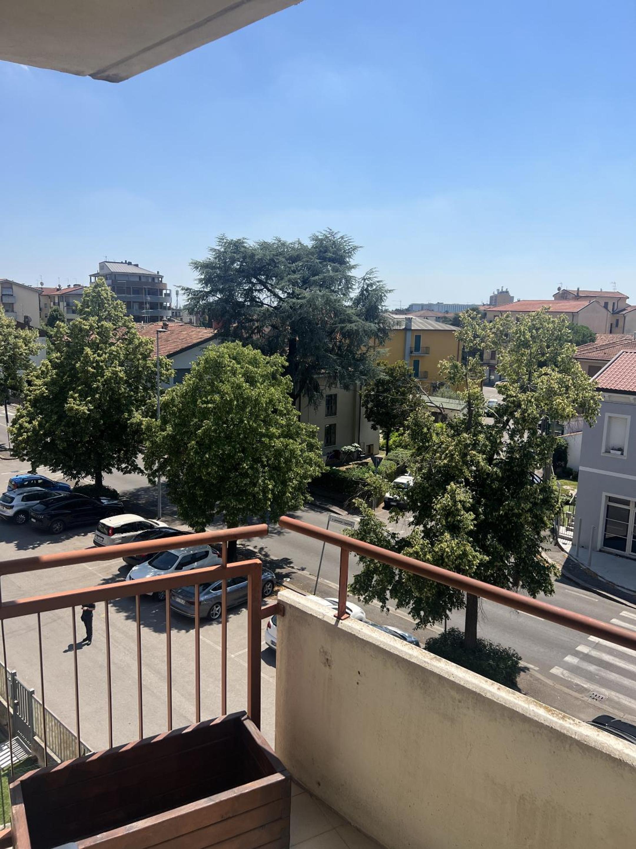 One-Bedroom Apartment with Balcony