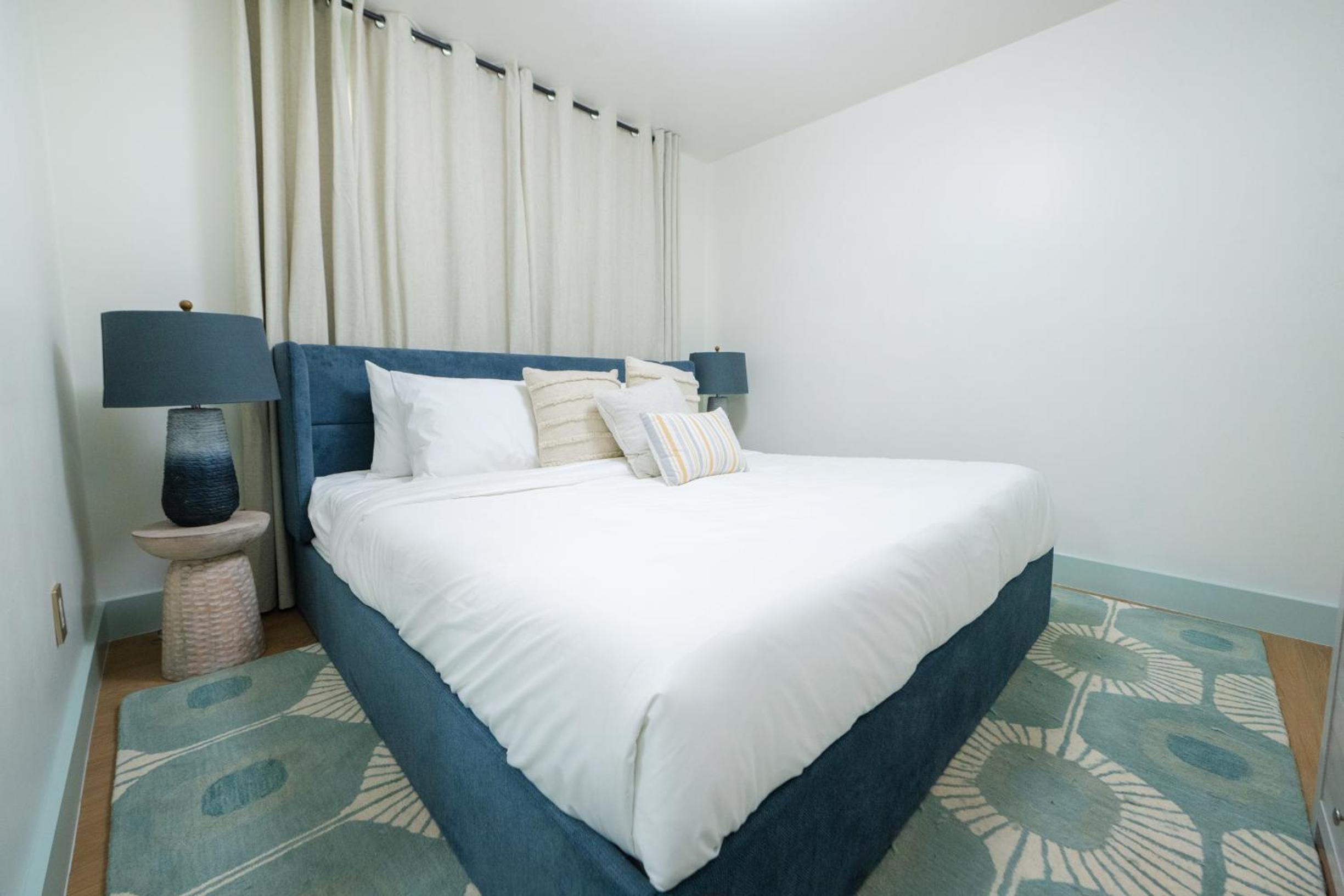 Two-Bedroom Deluxe Apartment with Ocean View