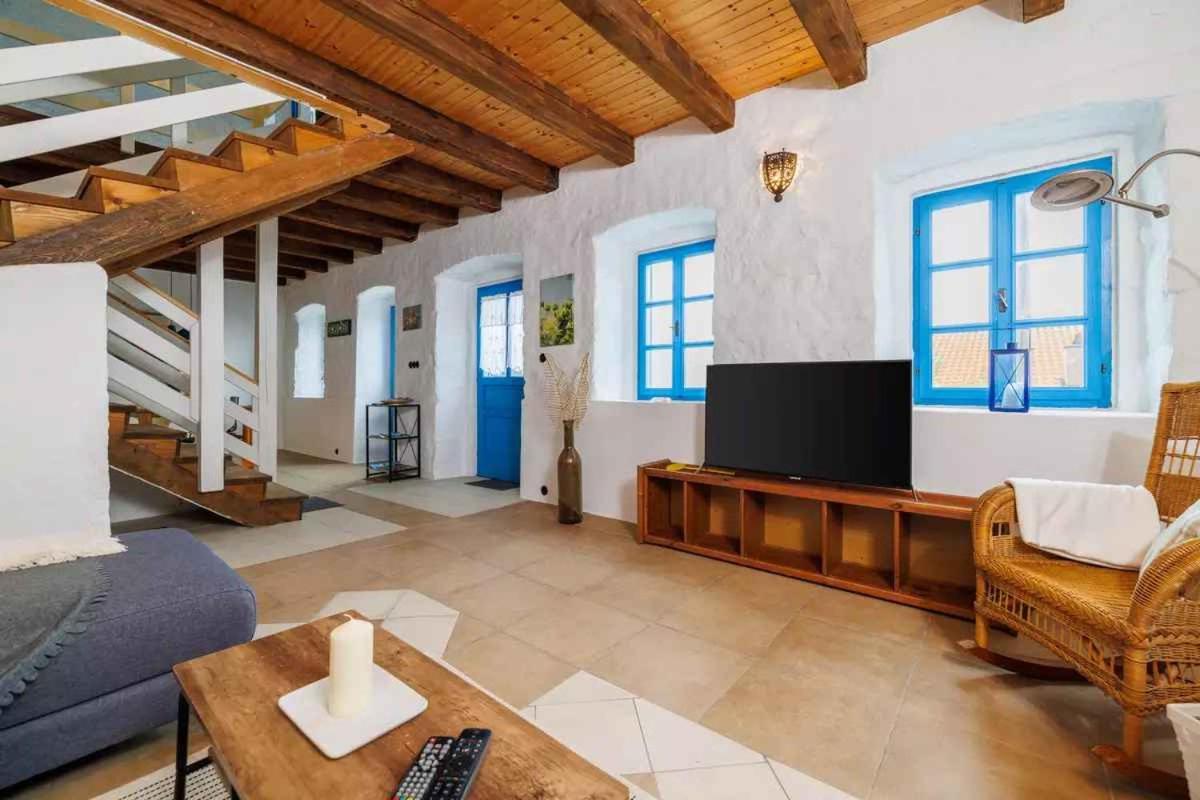 Holiday Home 1