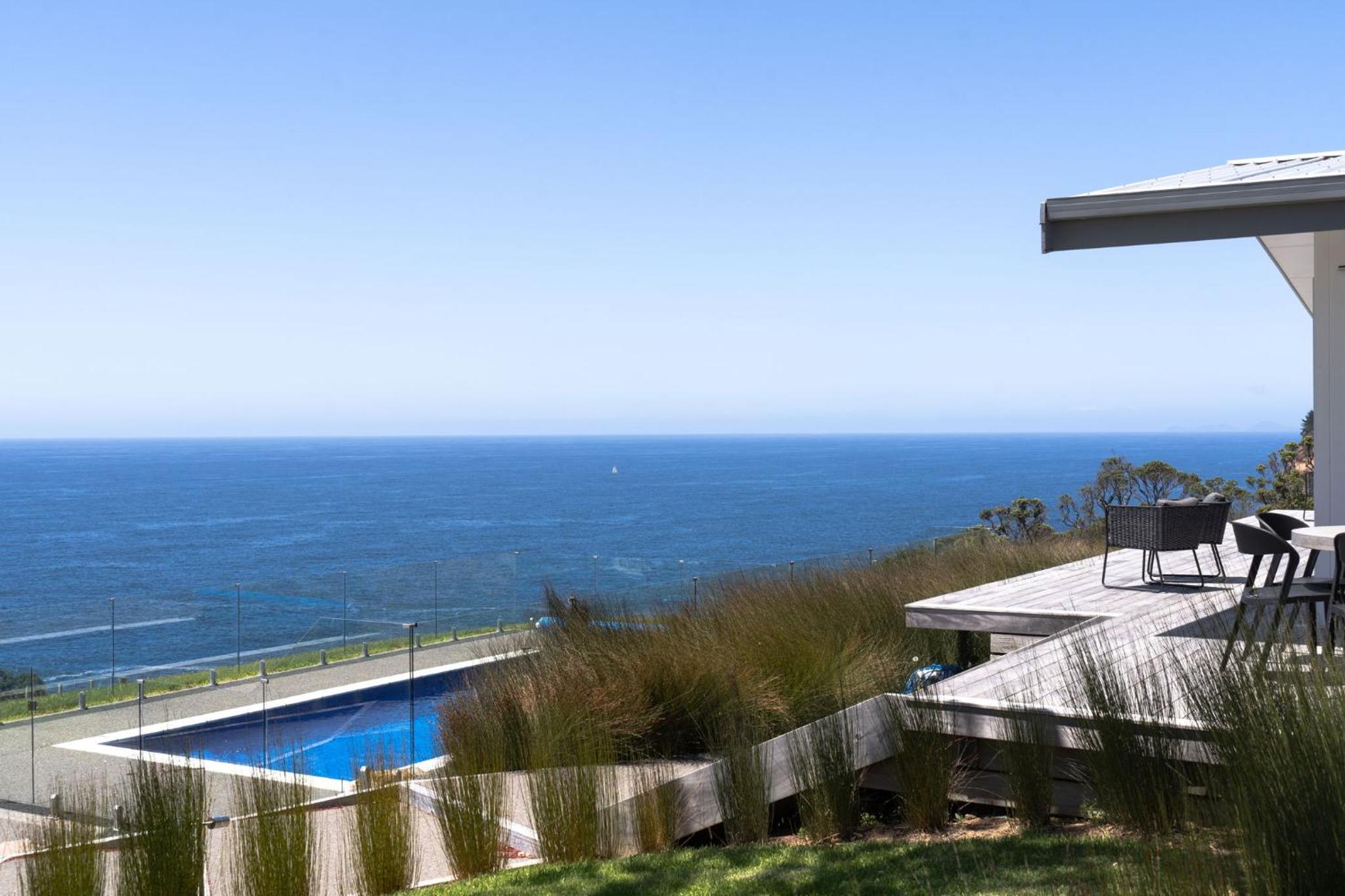 Villa photo 1