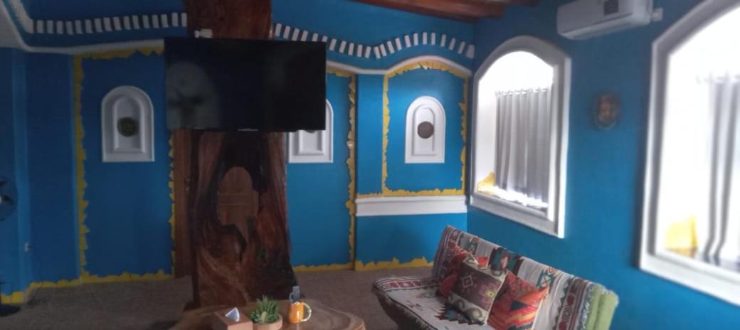 Family Suite with Balcony - Photo 1