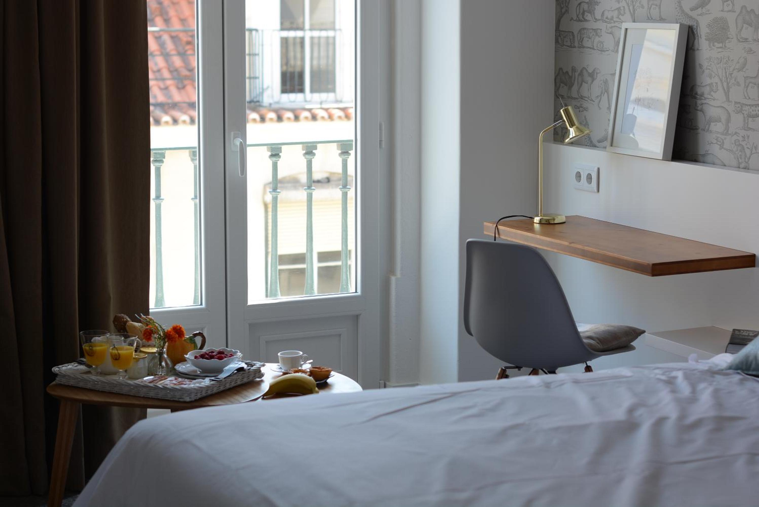 Deluxe Double or Twin Room with Balcony photo 2