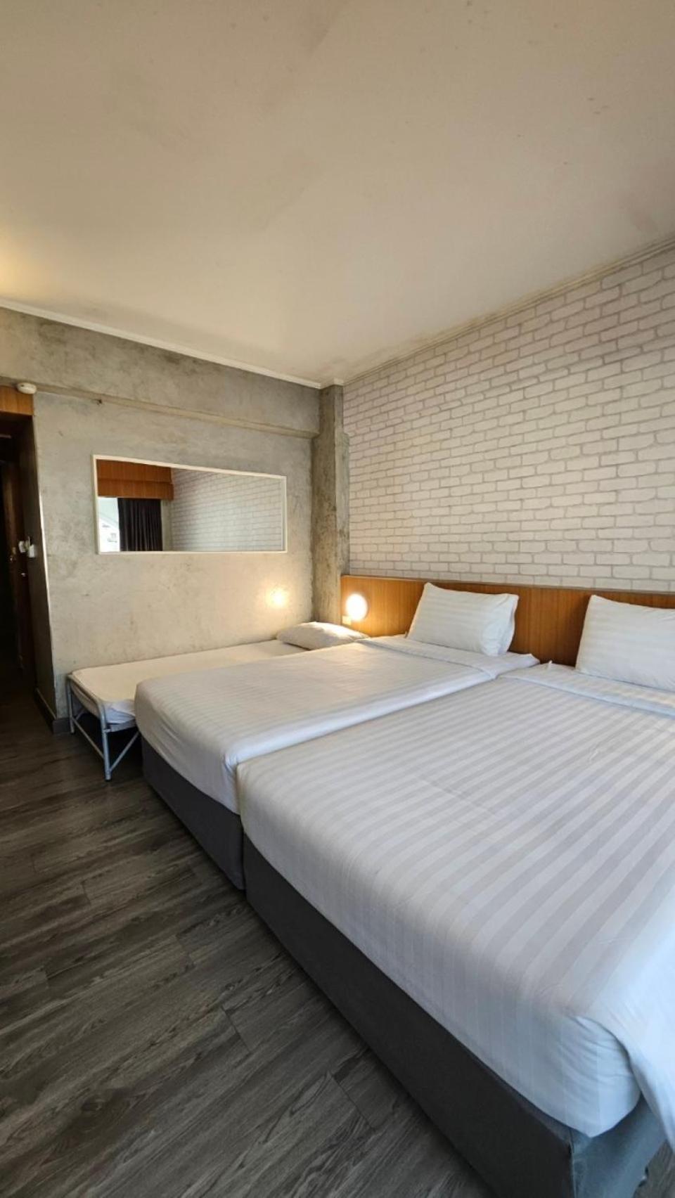 Triple Room with Balcony photo 3