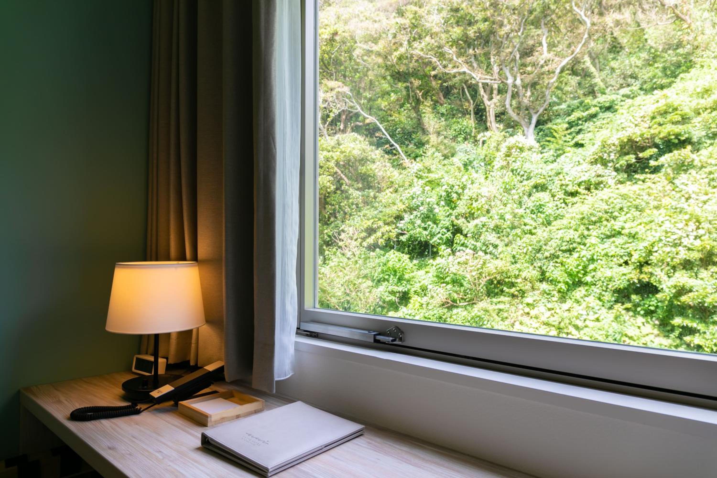 Double Room with Shared Bathroom photo 2
