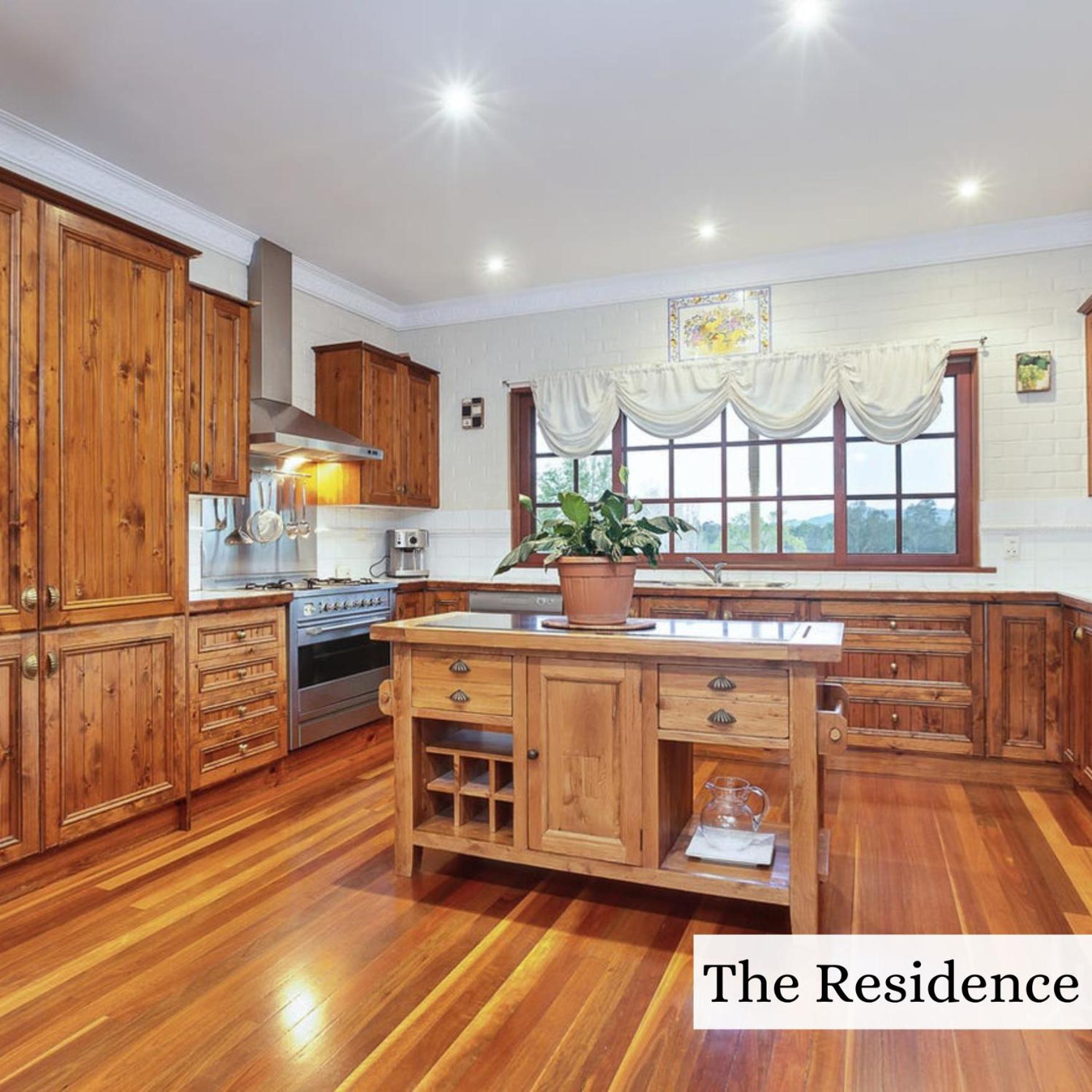 Four-Bedroom House - Photo 18