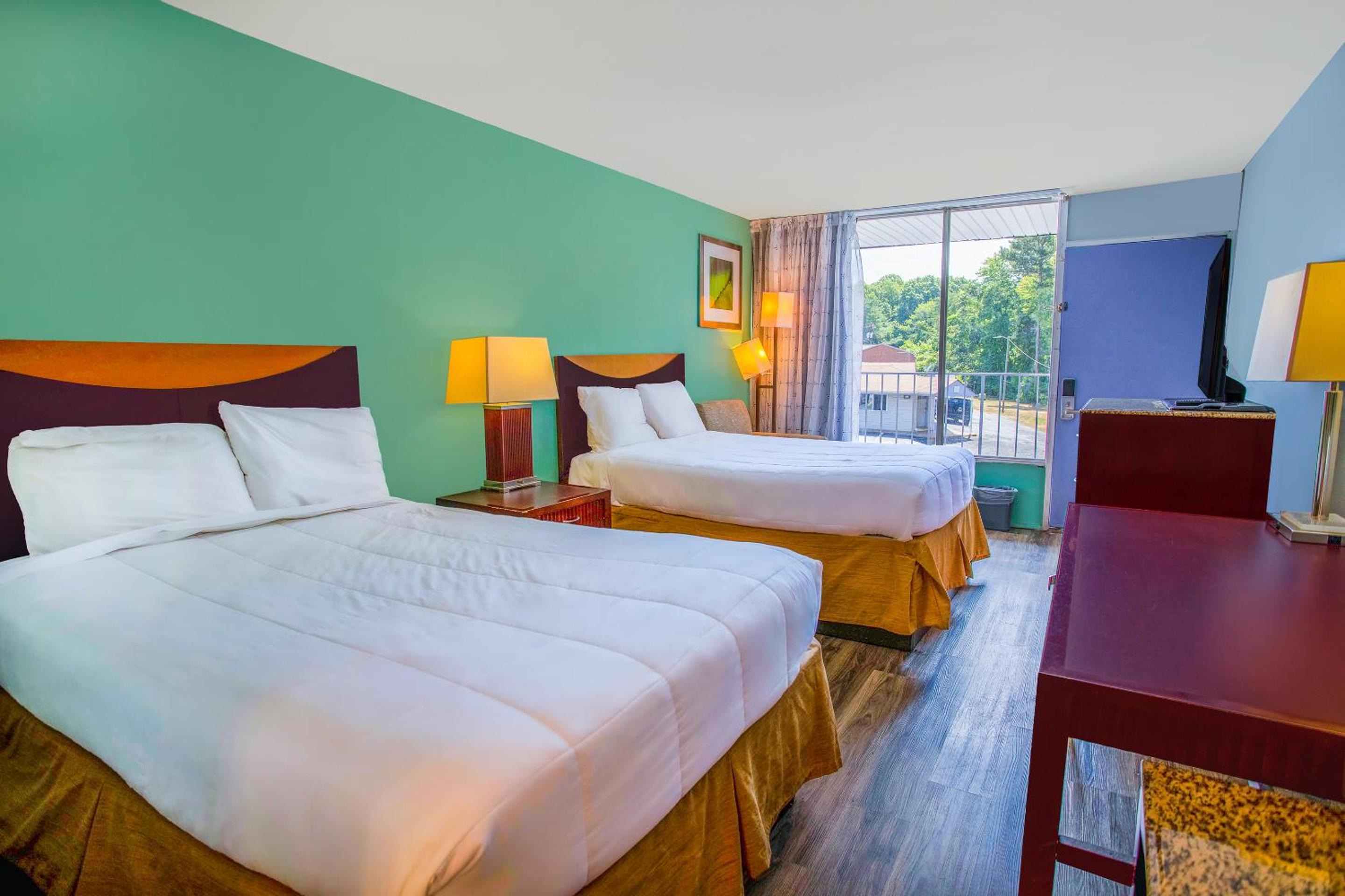 Double Room with Two Double Beds - Photo 4