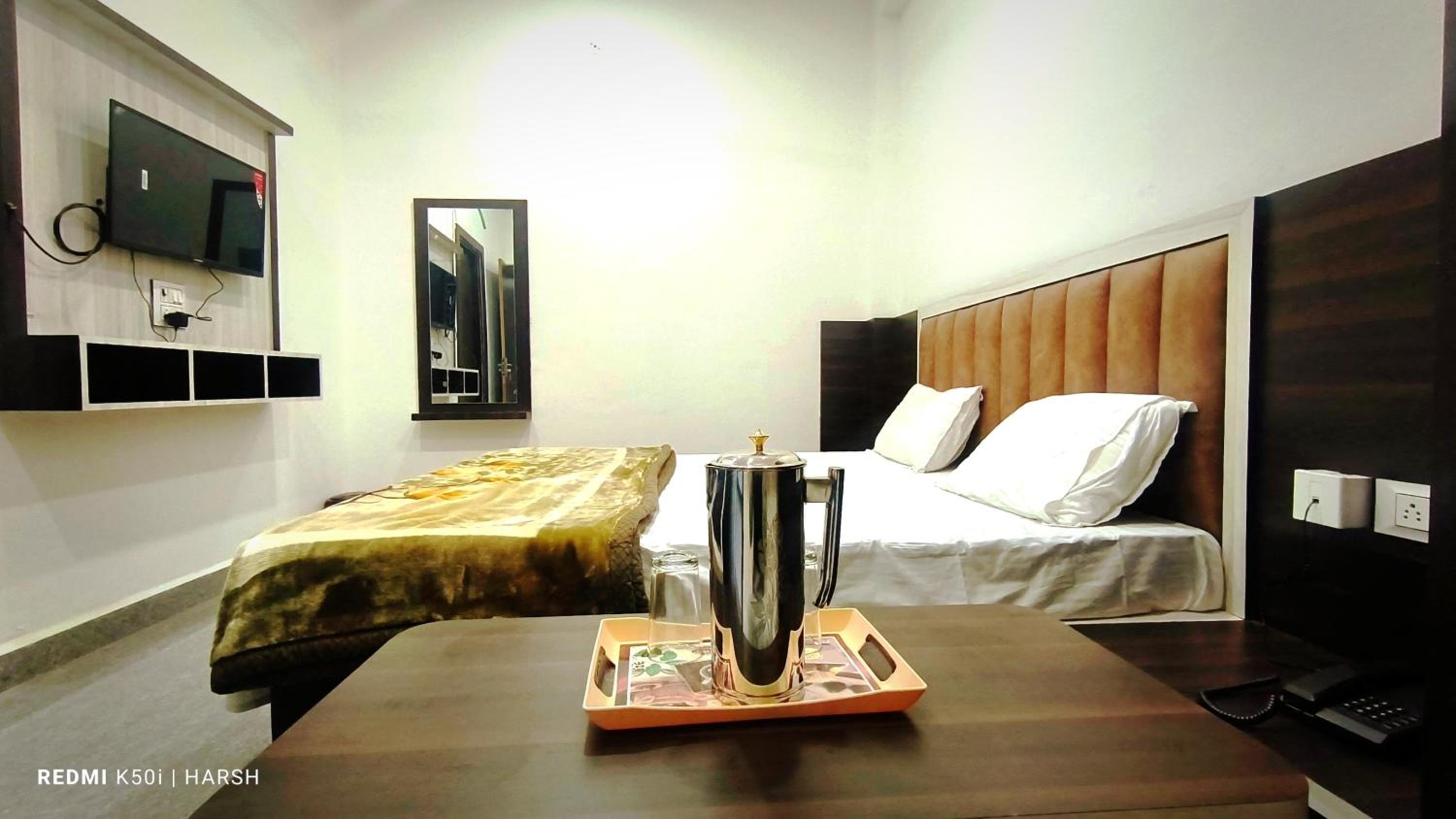 Double Room With Private Bathroom