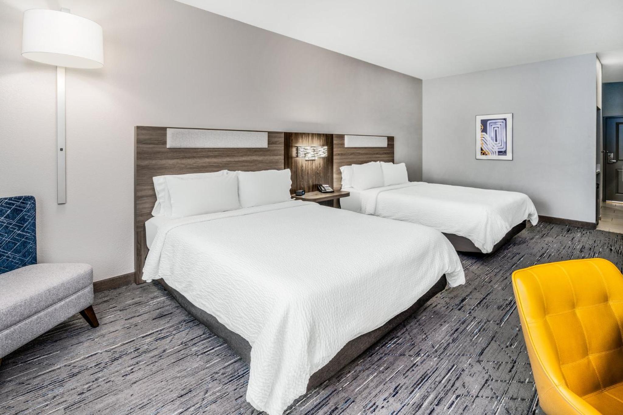 Room with Two Beds - Hearing Accessible - Non-Smoking photo 1