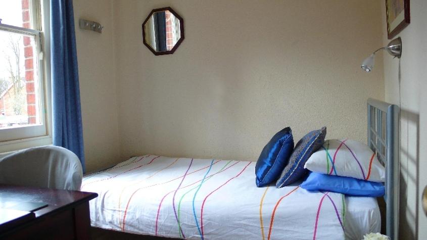 Single Room photo 3