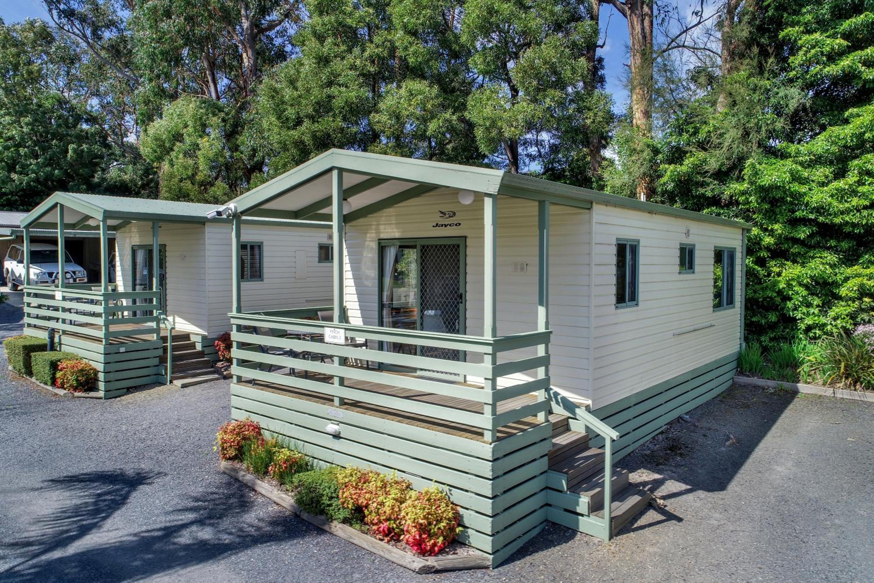 Two-Bedroom Cabin - Sleeps 5 photo 3