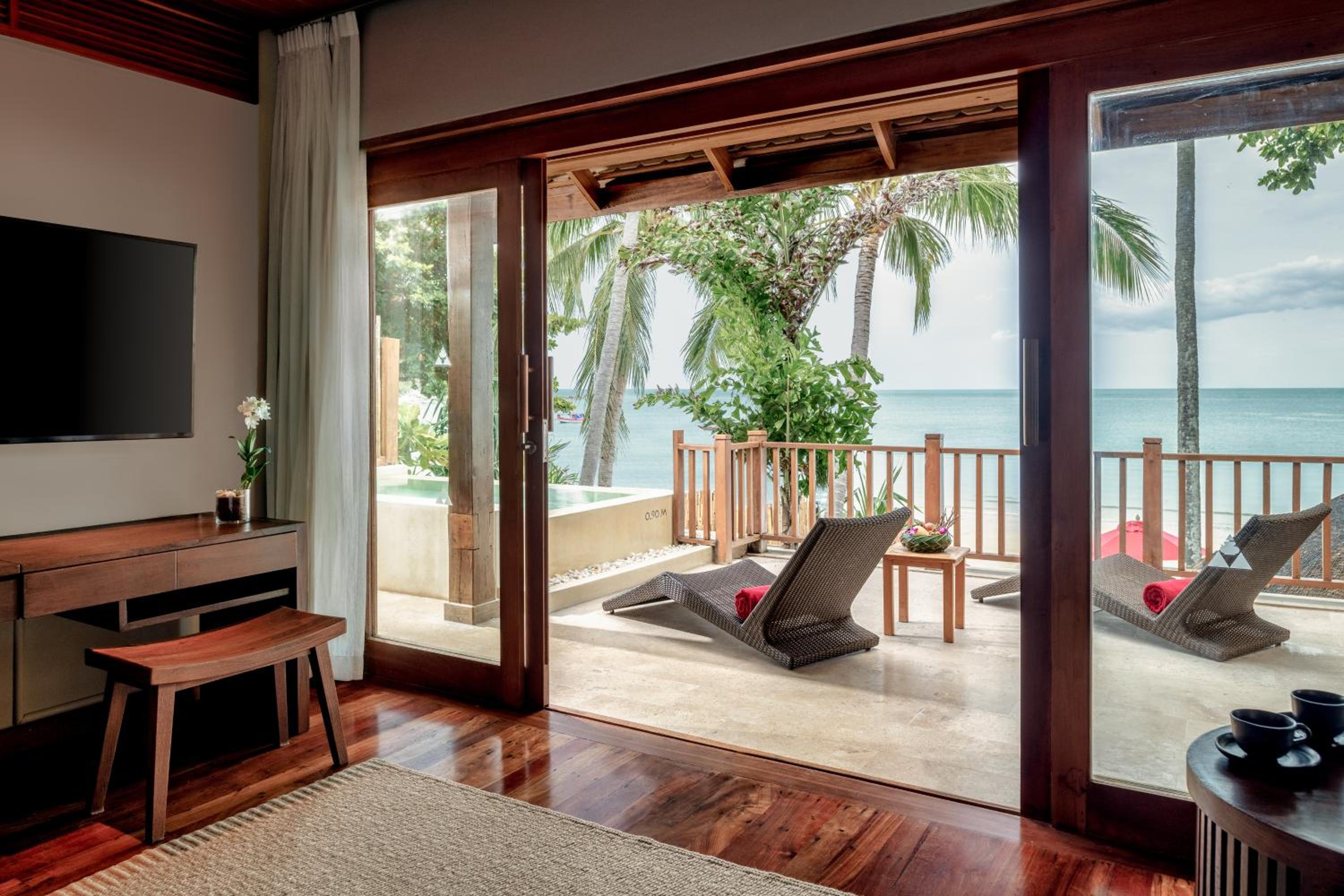 Ocean Pool Suite - Photo 4